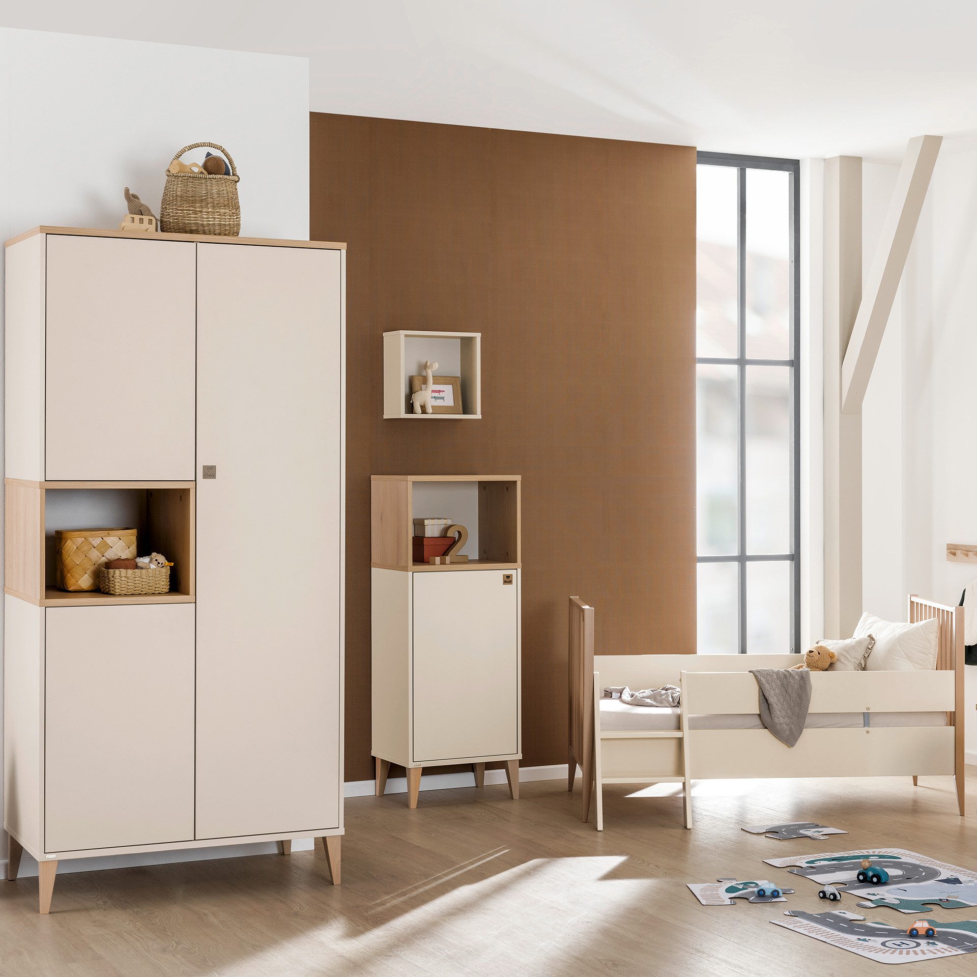 PAIDI Highboard MILA & BEN Steiff by PAIDI in Beige, inkl. Spielkiste mit Deckel, stabiles Regal mit Massivholz-Füßen, Standregal, geprüfte Qualität