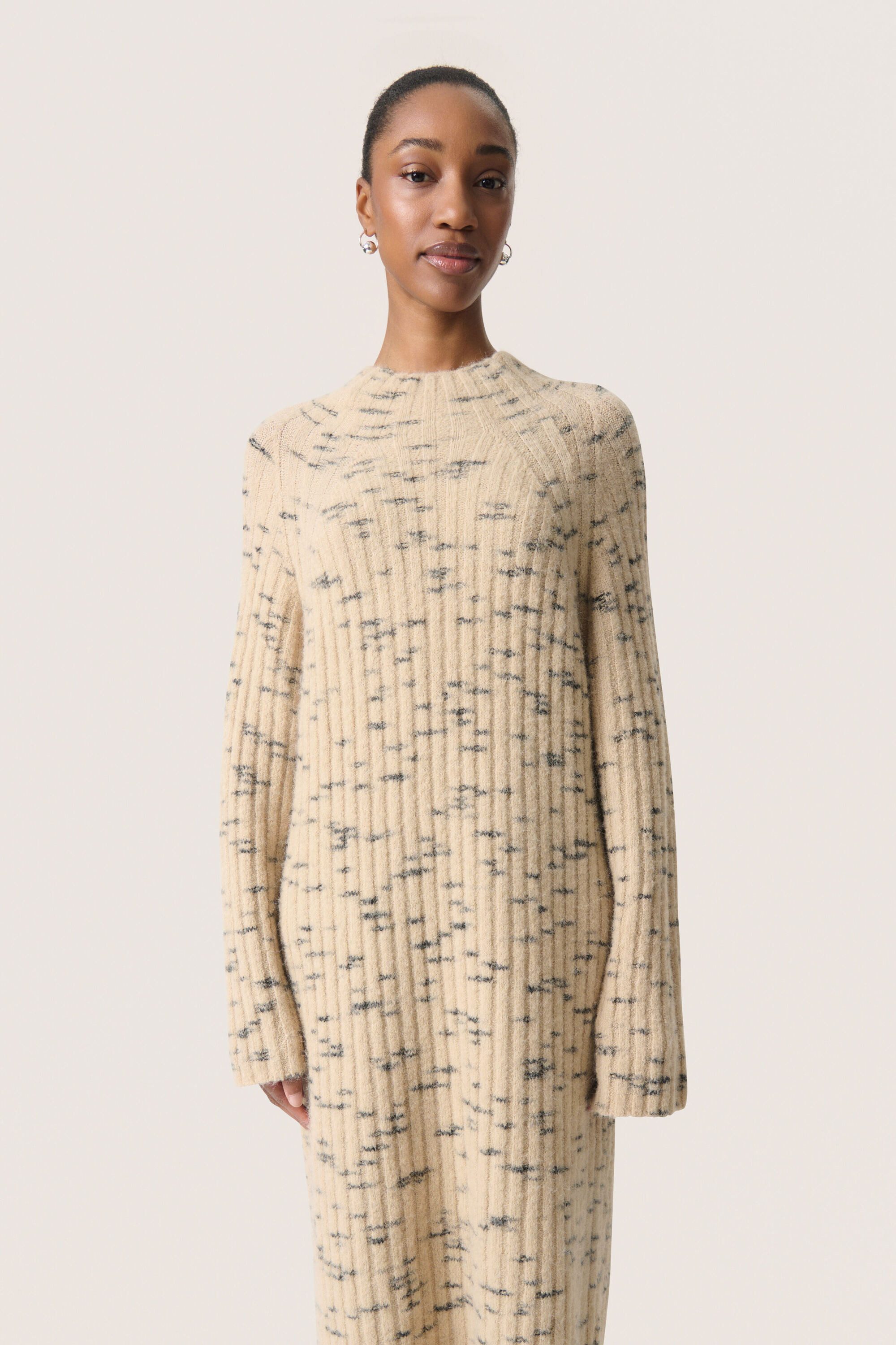 SOAKED IN LUXURY Strickkleid Kleid SLLiora