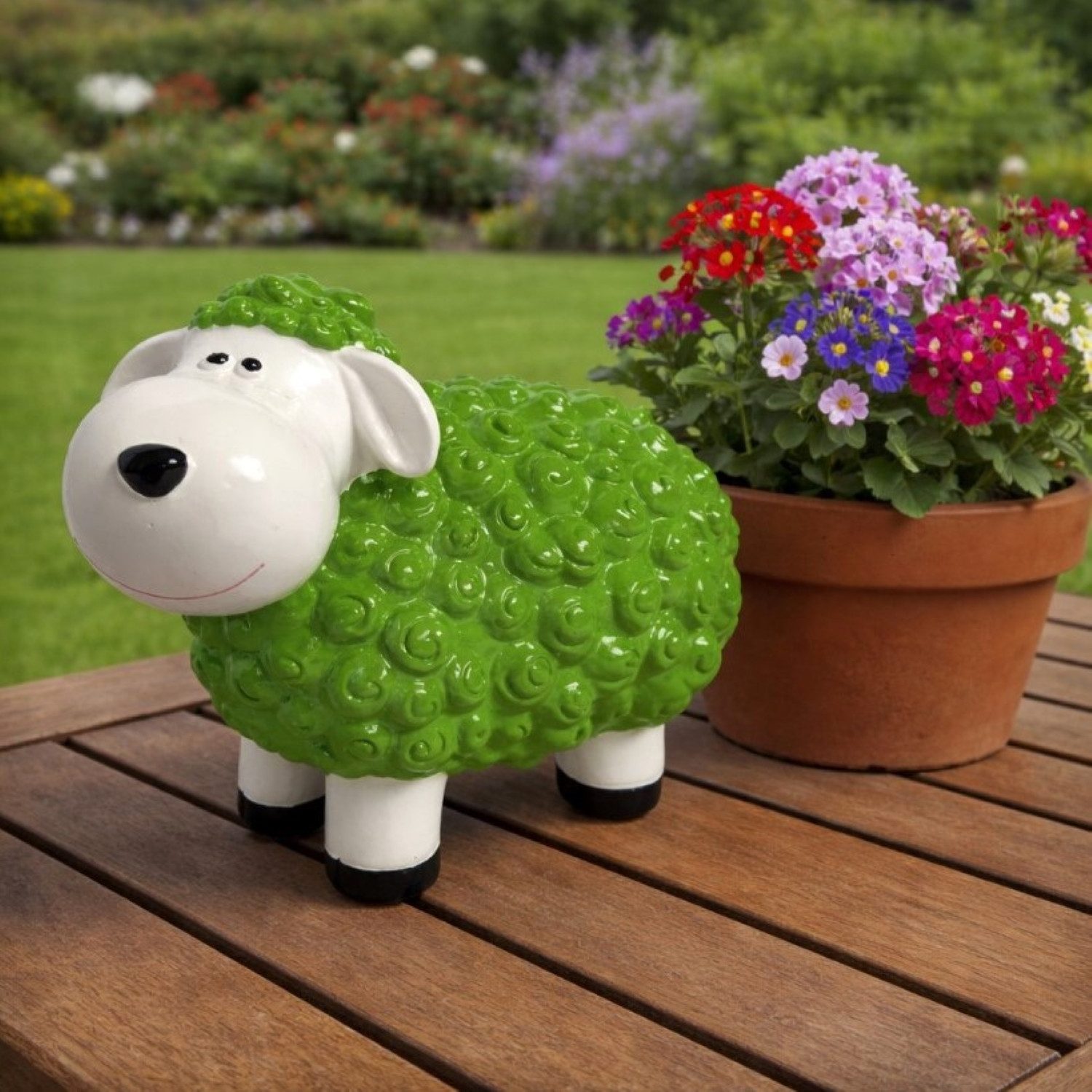 Online-Fuchs Gartenfigur für draußen - lustiges Schaf, grün - Deko Figuren - 20 cm groß, (wetterfest, süßes Lächeln für Ihre Gäste), bunte Dekoration im Garten für Frühling, Sommer und Herbst