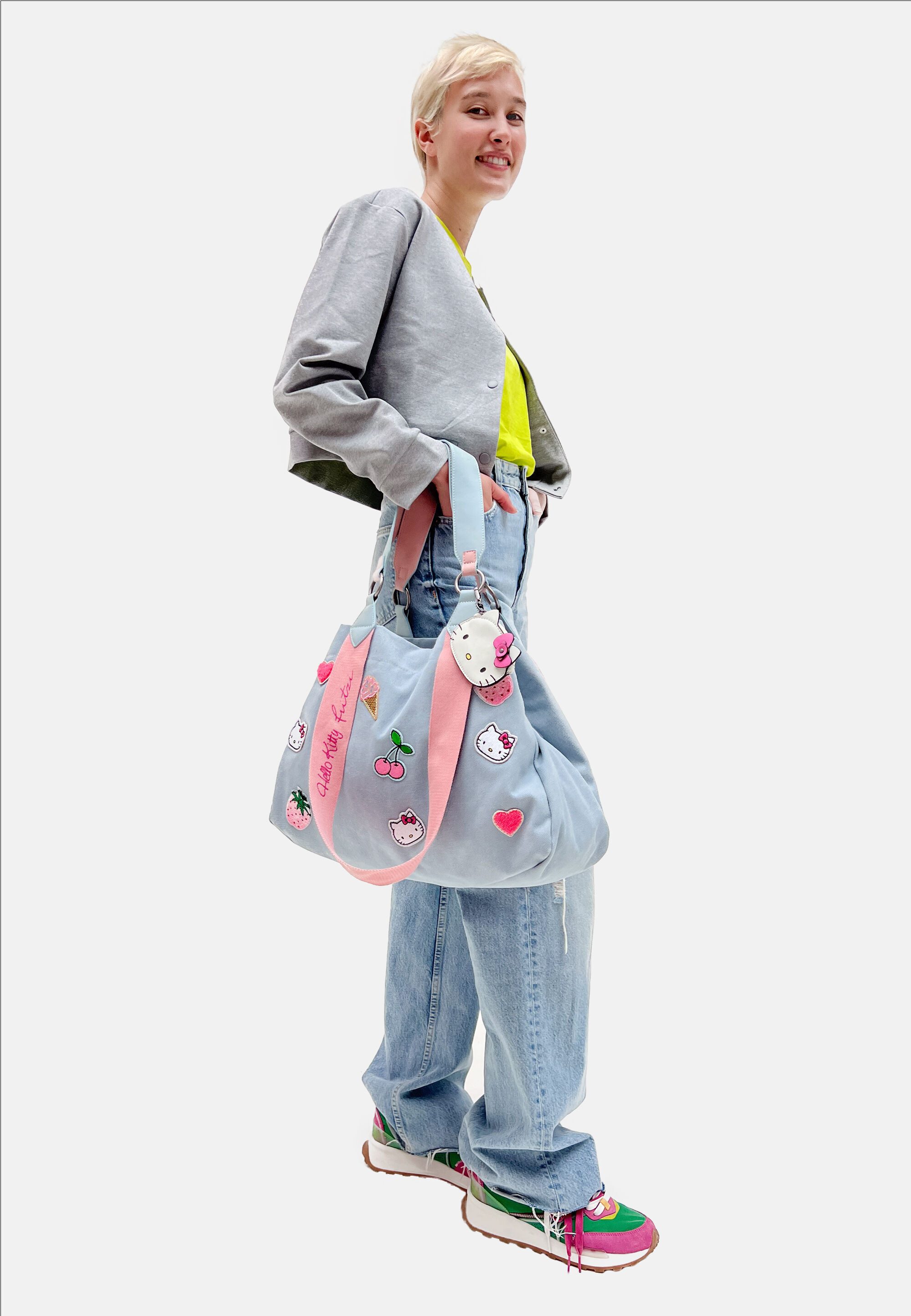 Fritzi aus Preußen Shopper Hello Kitty fritzi Izzy Medium Limited Sticker, mit Hello-Kitty-Prints