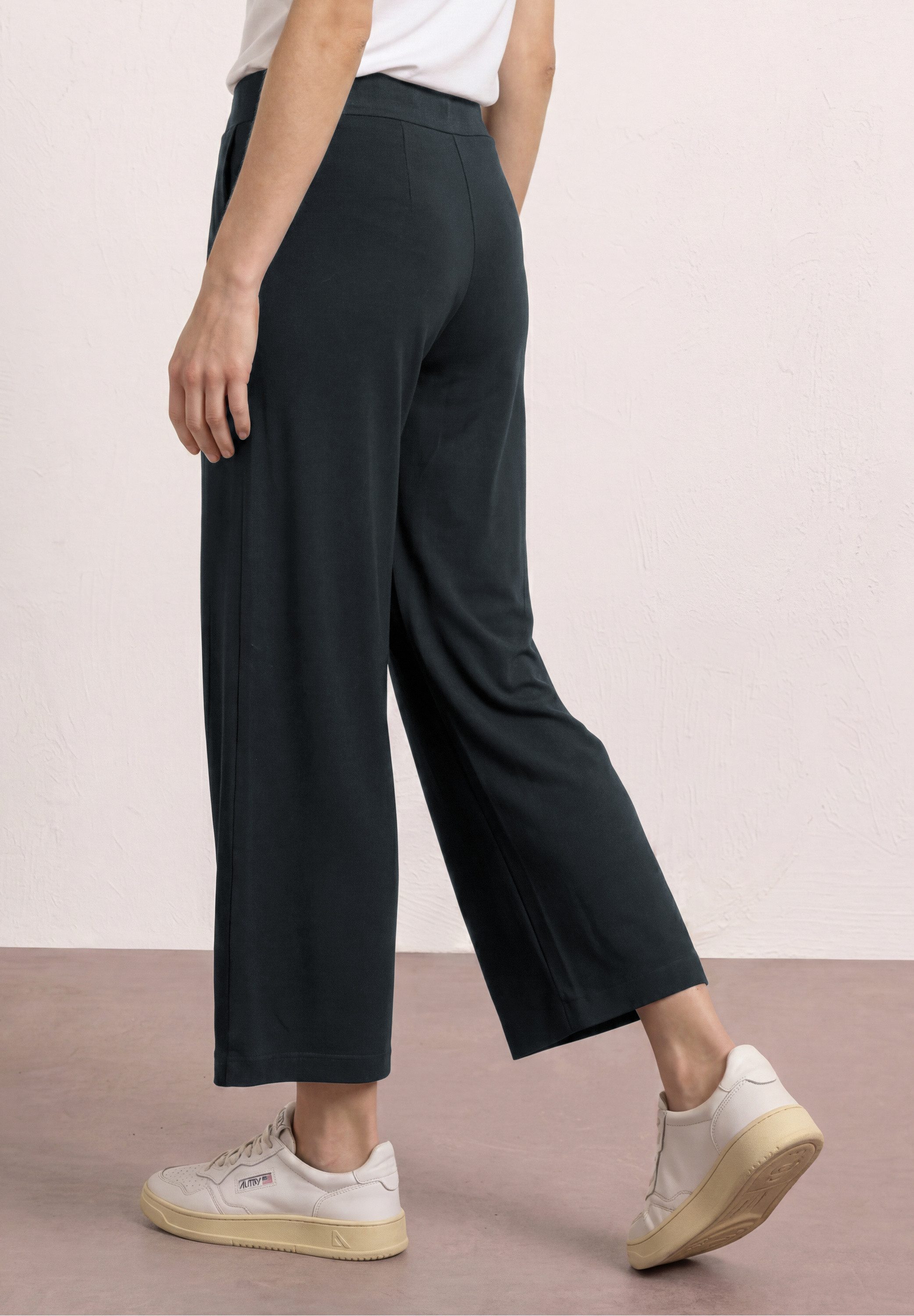 STREET ONE Stoffhose Style Emee im Loose Fit