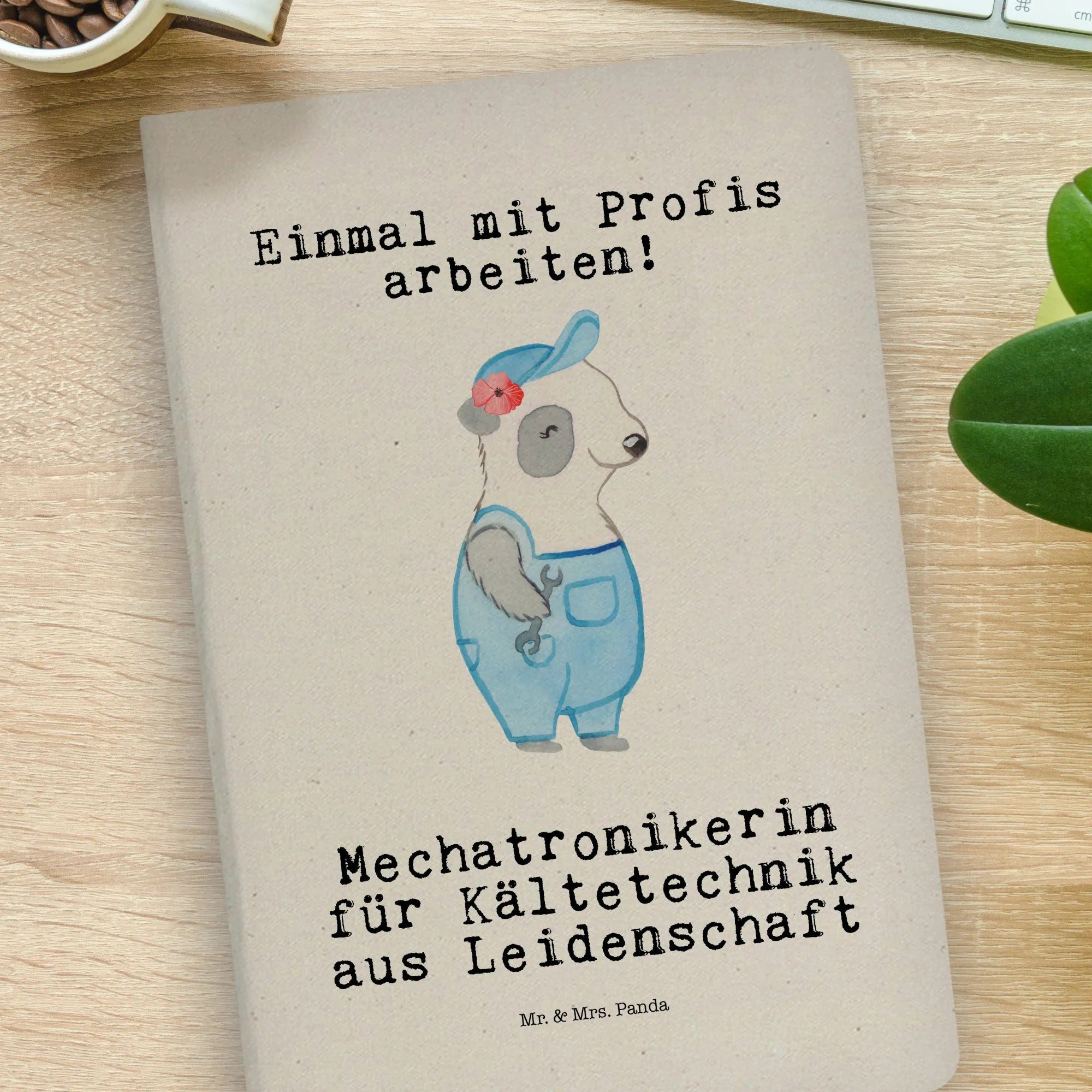 Thumbnail - Mr. & Mrs. Panda Notizbuch Mechatronikerin für Kältetechnik Leidenschaft - Transparent - Geschen Mr. & Mrs. Panda, Premi...