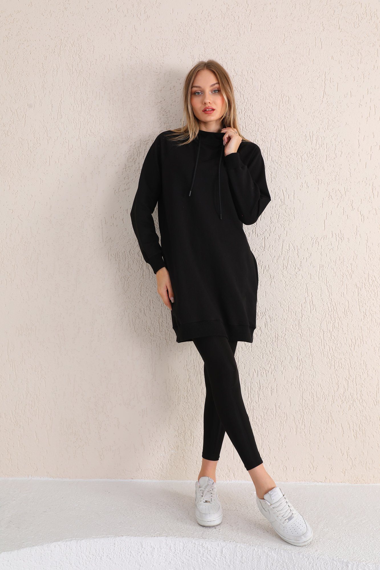 Fleece schwarz Longpullover Sweatkleid mit Bongual Kapuze