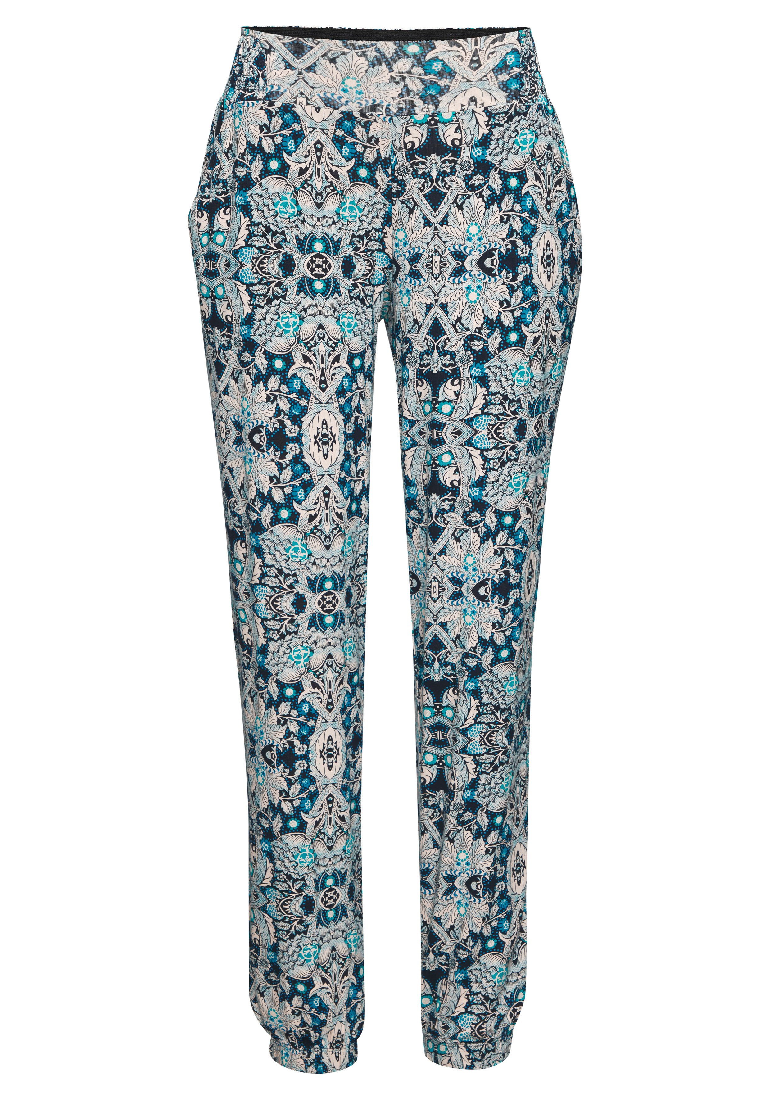 LASCANA Strandhose mit Ethnoprint und Taschen, Sommerhose, Jerseyhose. € 39,99