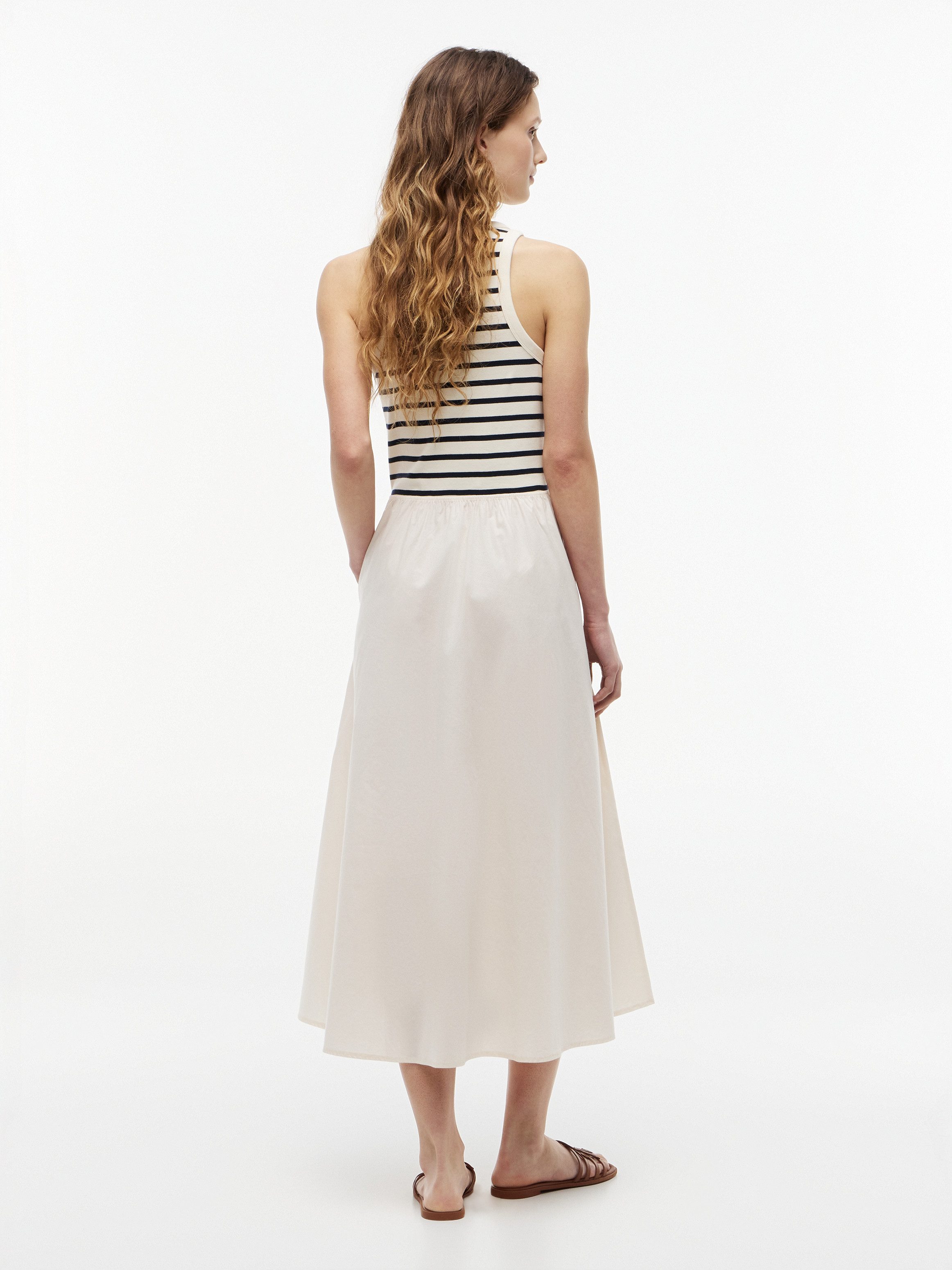 Tommy Hilfiger A-Linien-Kleid GOLD BUTTON POPLIN MIX DRESS Baumwollmischung, mit goldfarbenen Knöpfen