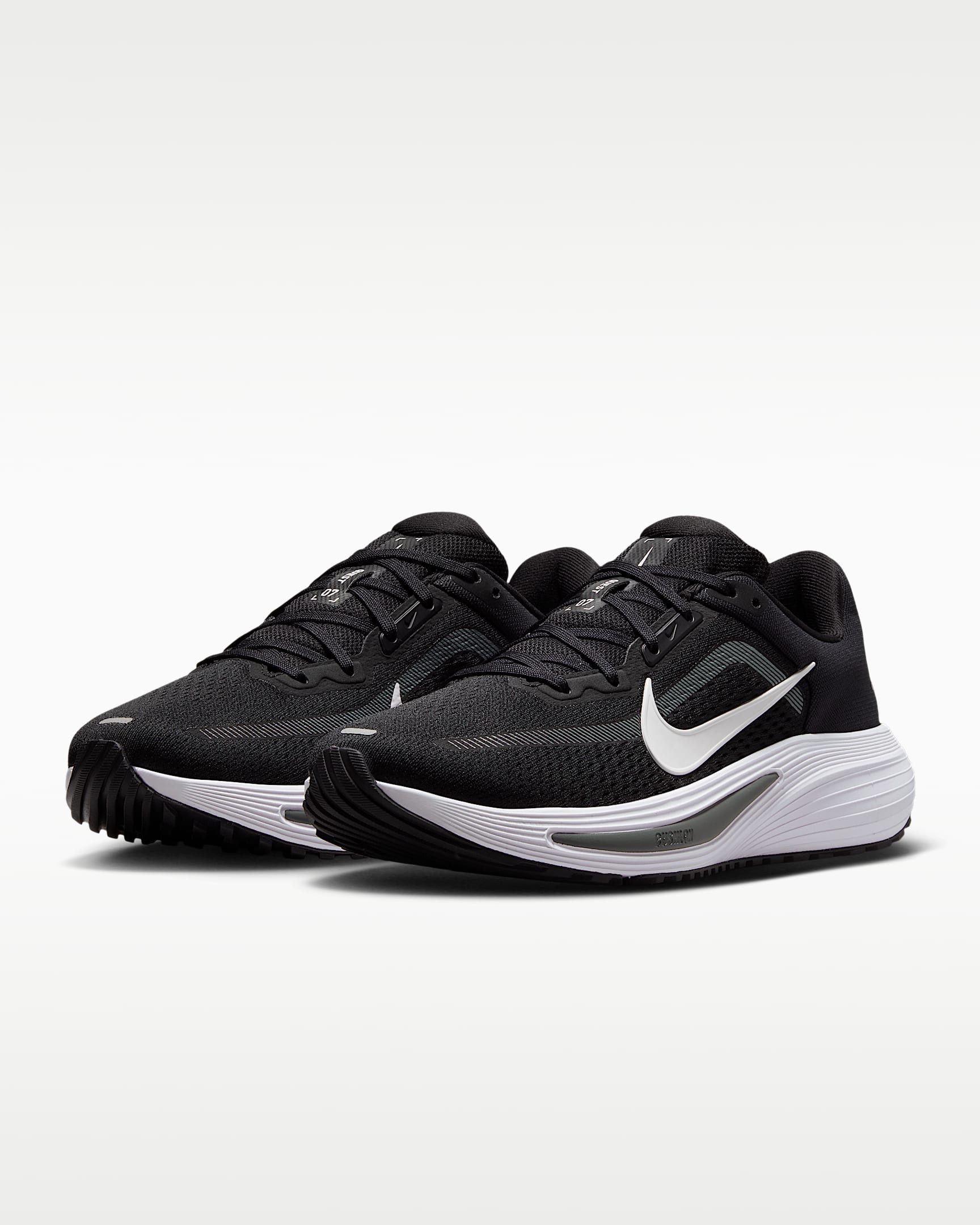 Nike Quest 7 Laufschuh
