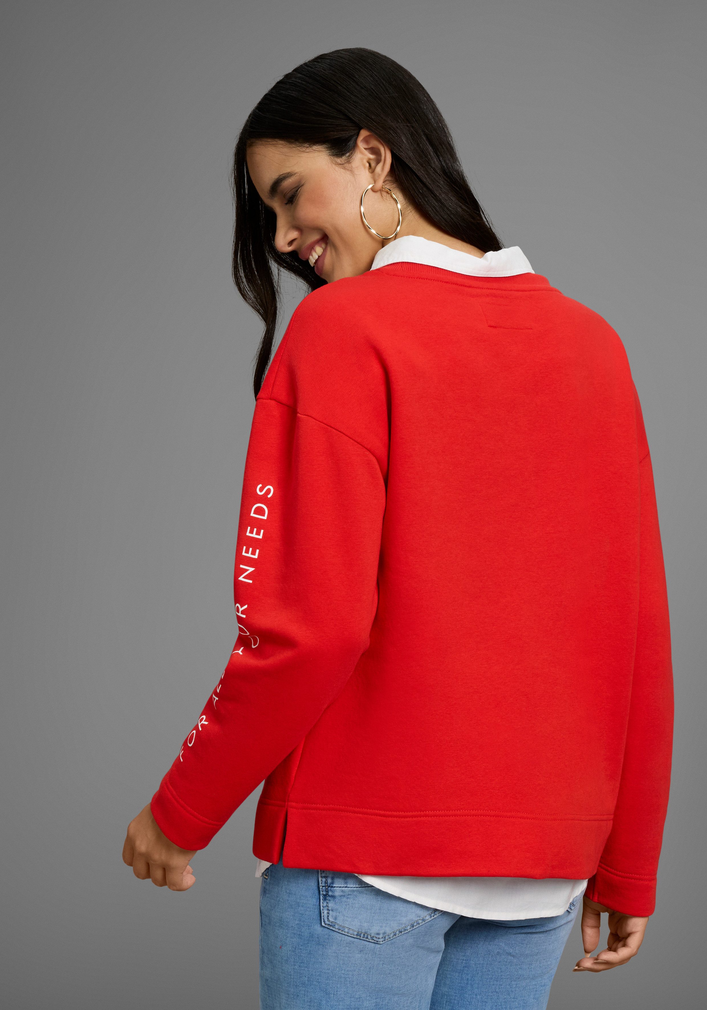 FAYN SPORTS Sweater Weite Oversize‑Passform mit Logo‑Print auf Brust und Är günstig online kaufen