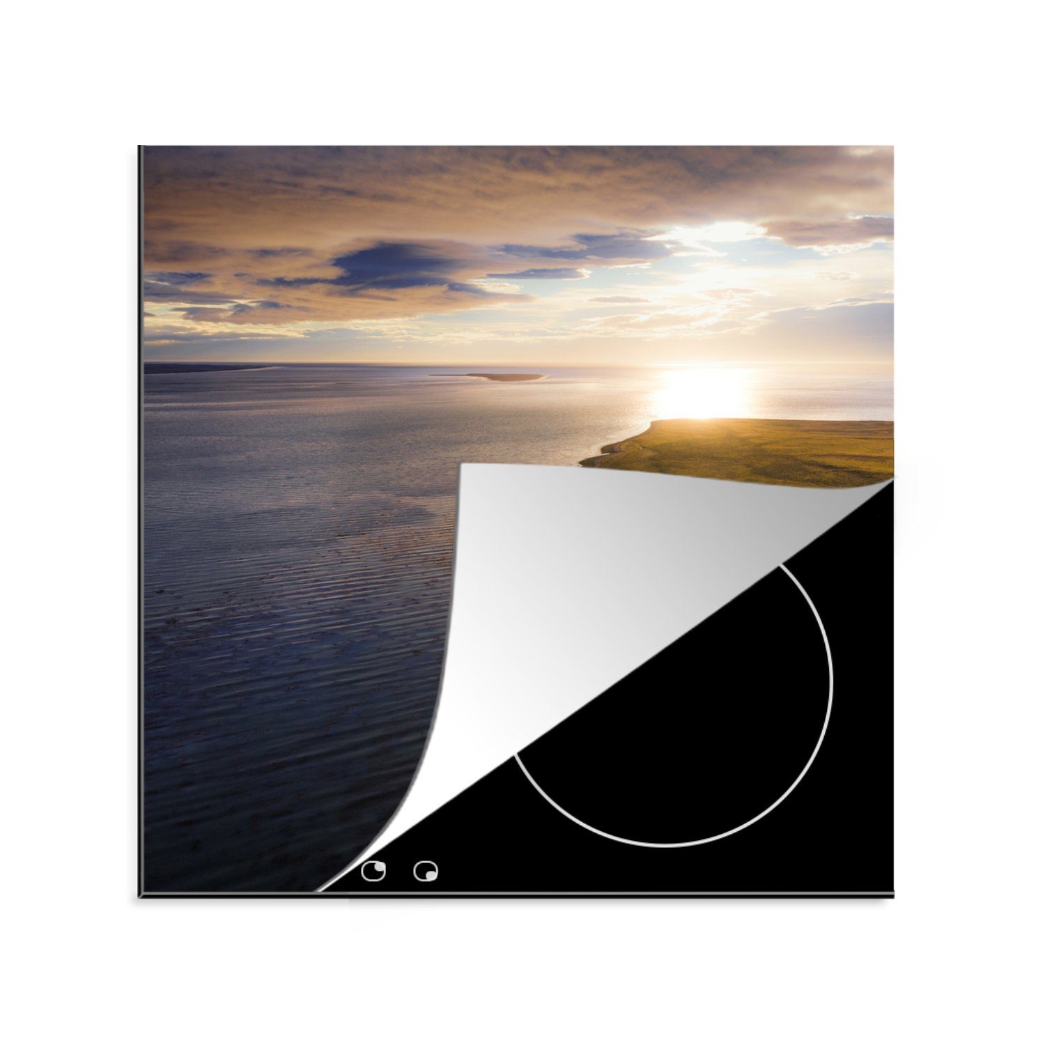 Arbeitsplatte tlg), küche für Vinyl, (1 cm, Strand MuchoWow 78x78 Ceranfeldabdeckung, Herdblende-/Abdeckplatte Meer - Sonne, -