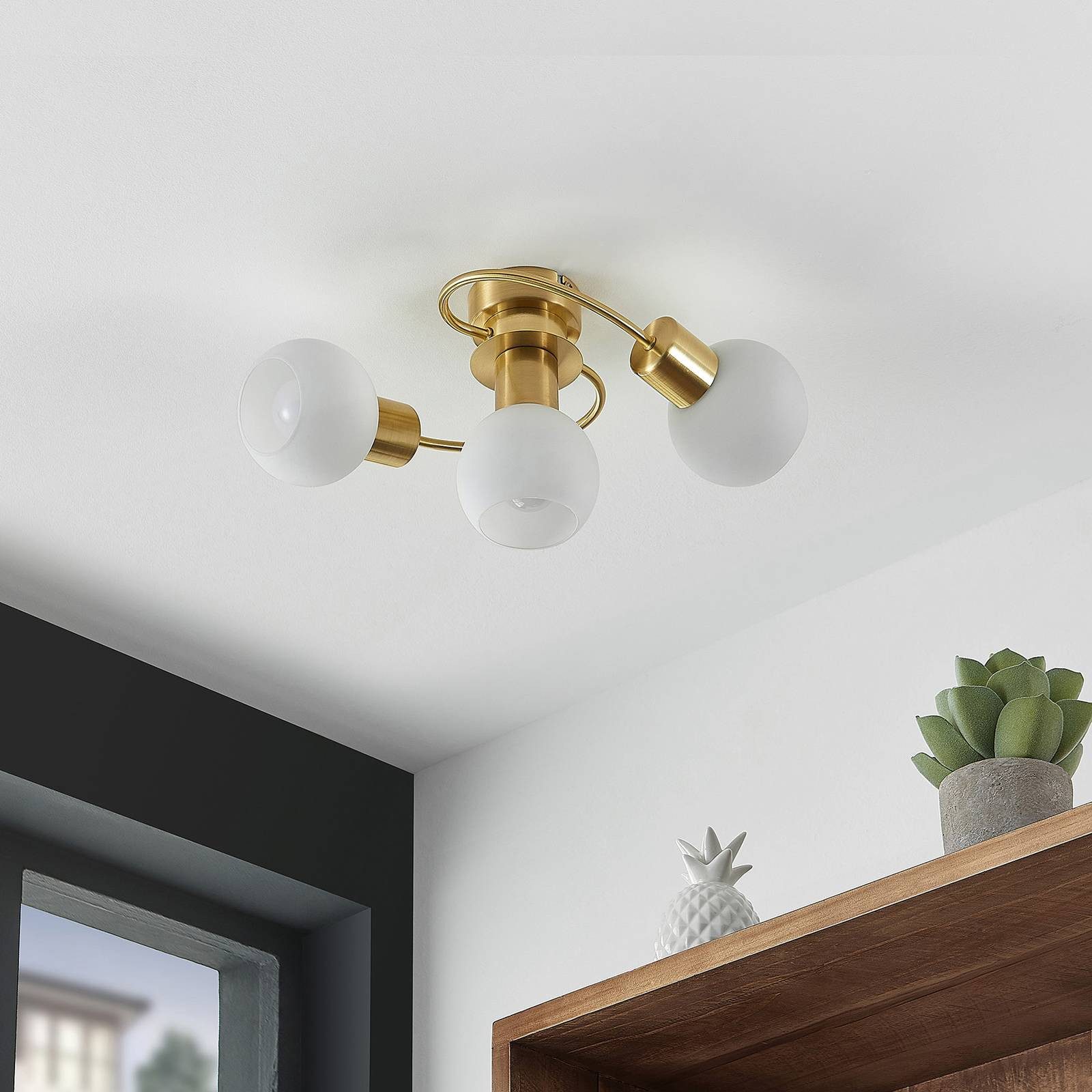 Lindby Deckenleuchten Ciala, Glas Gold / Messing IP20, 3 x 40 W