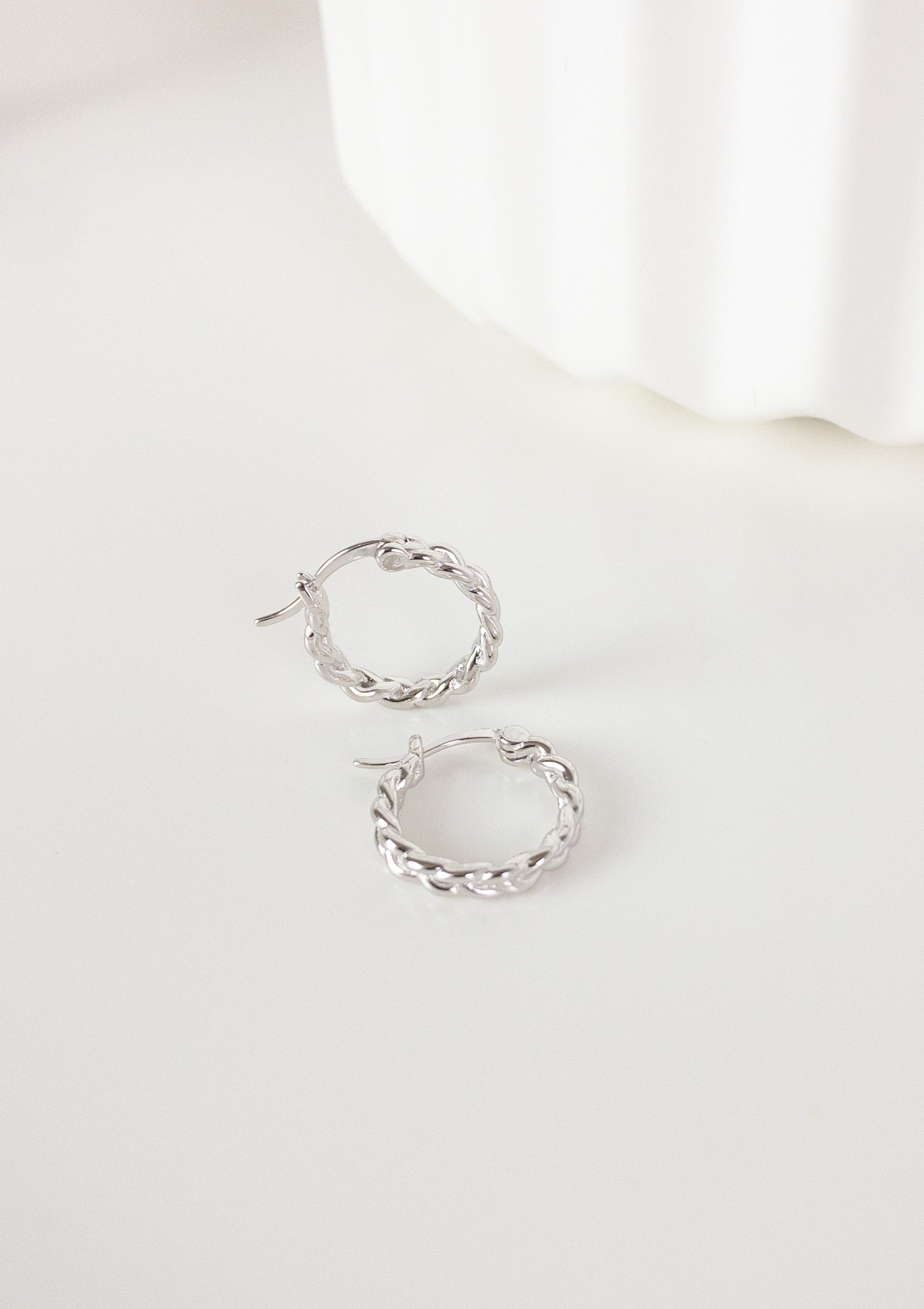 Hey Happiness Paar Creolen Unisex, Herren Ohrringe Silber 925, Kleine geflochtene Ohrringe für Männer, 18K Vergoldung