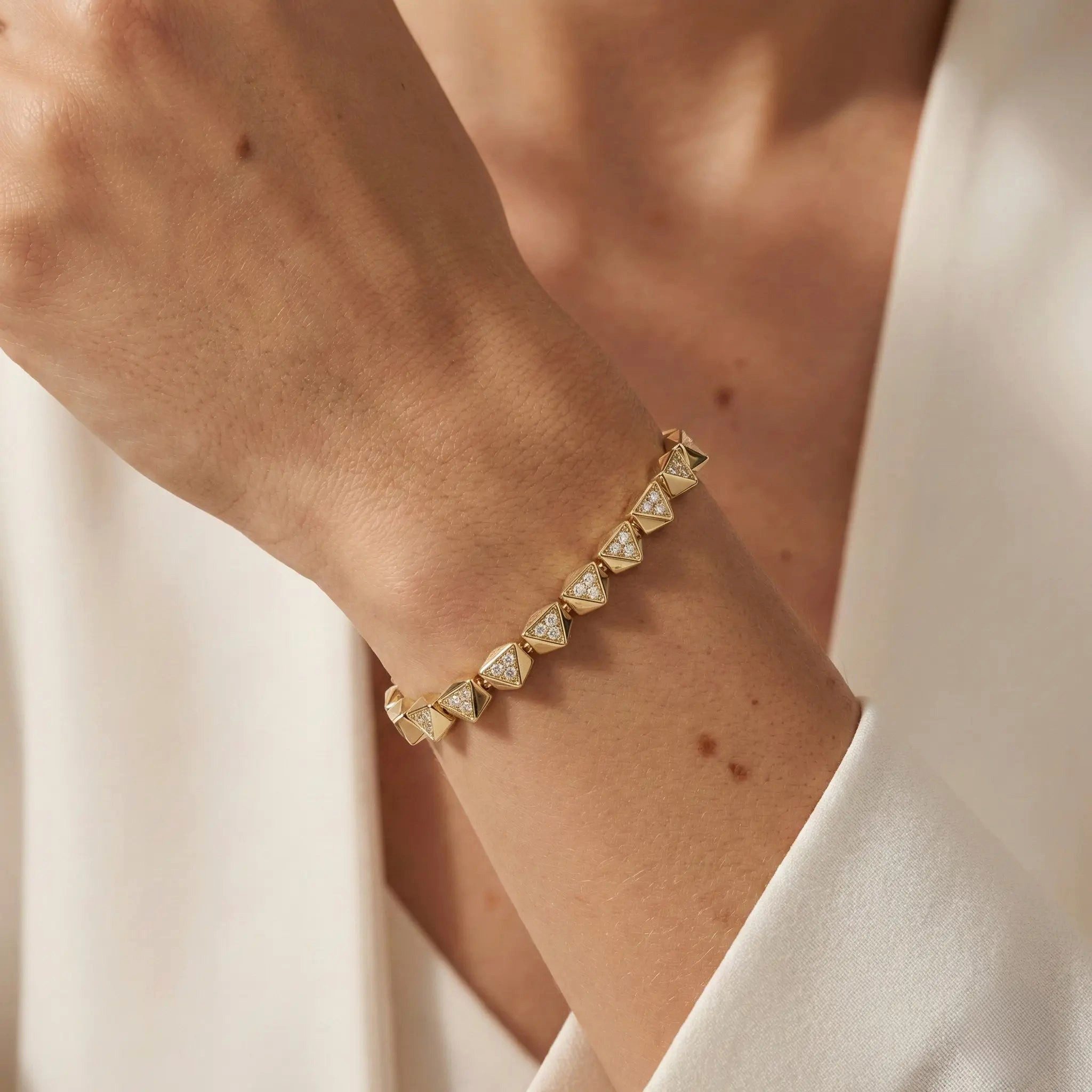 Suzan Gold Panzerarmband 375 Echtgold Pyramia Luxe Pyramiden Zirkonia