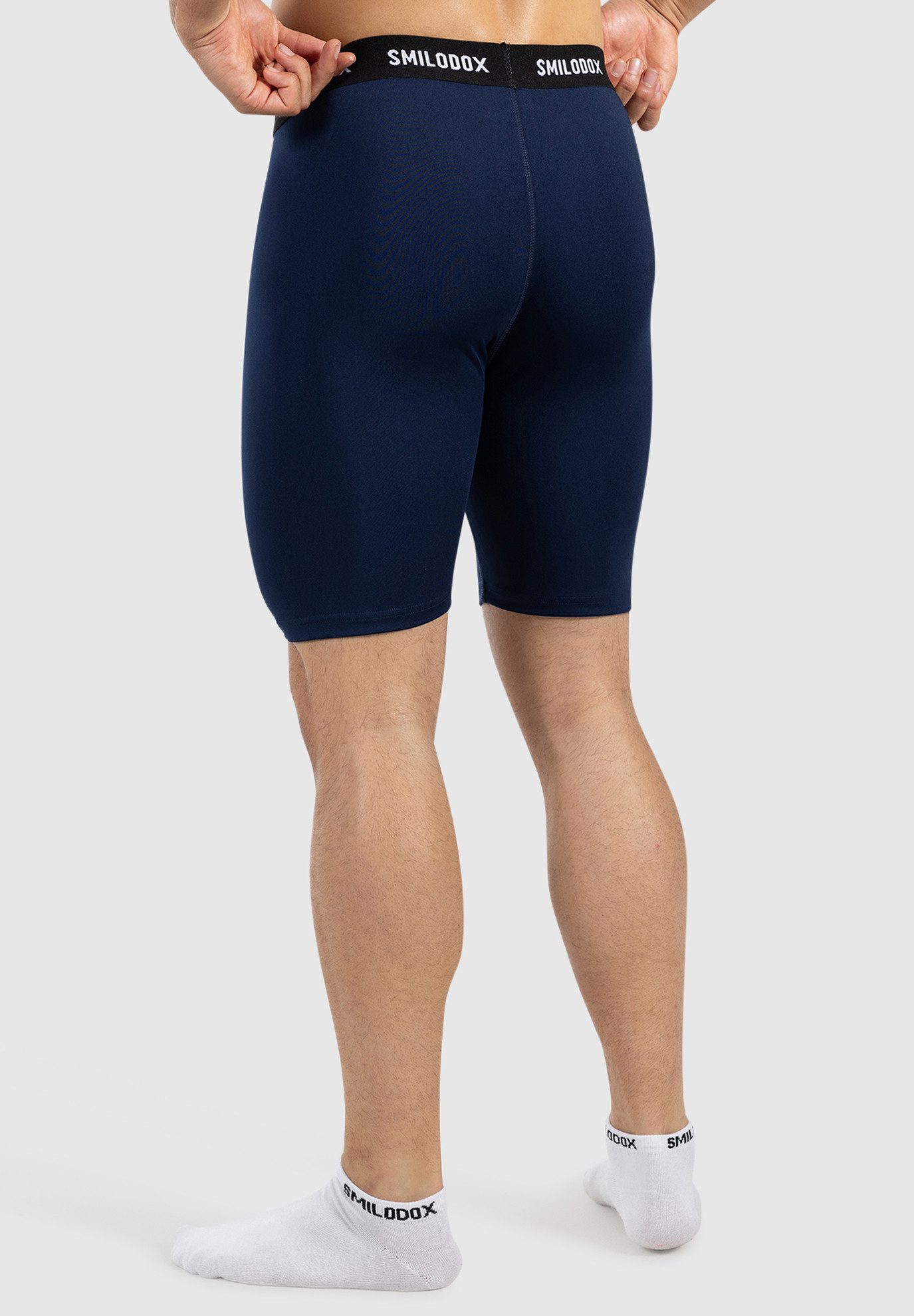 Smilodox Shorts Zeyn, enganliegende Base Layer Trainingsshorts mit mittlerem Bein Funktionsshorts glattes Material, elastischer Bund, Workout Gym Laufen