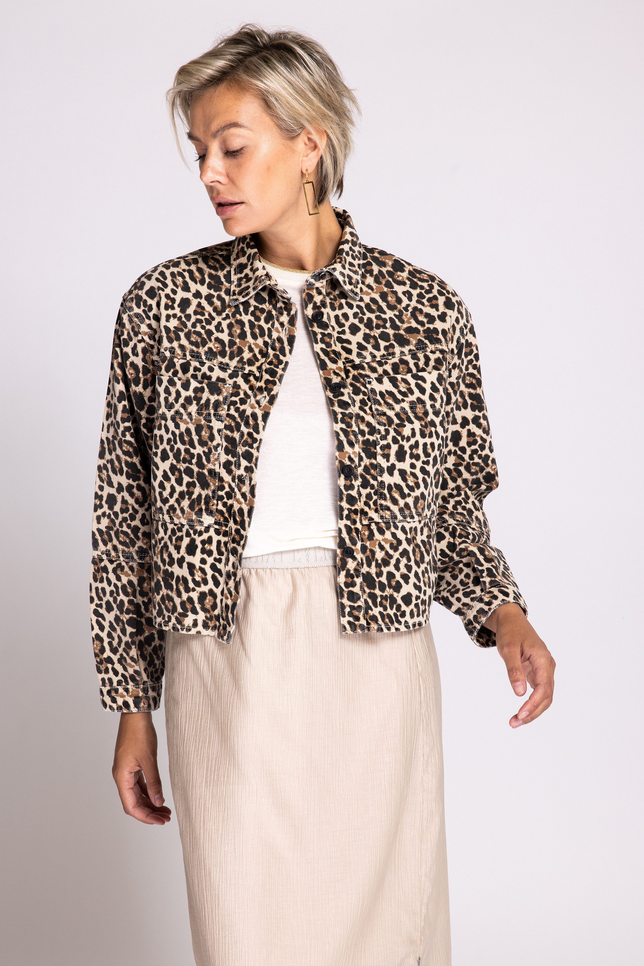 Zhrill Blouson LOUIE mit Animal-Print günstig online kaufen