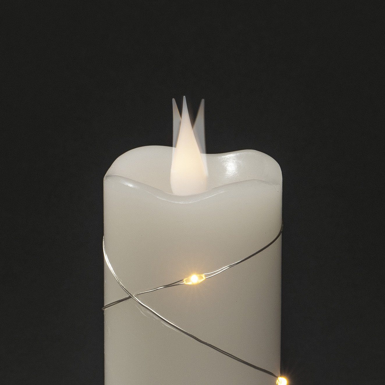 KONSTSMIDE LED-Kerze Weihnachtsdeko (1-tlg), LED Echtwachskerze mit umwickelt 3D Flamme und Draht silberfb. weiß