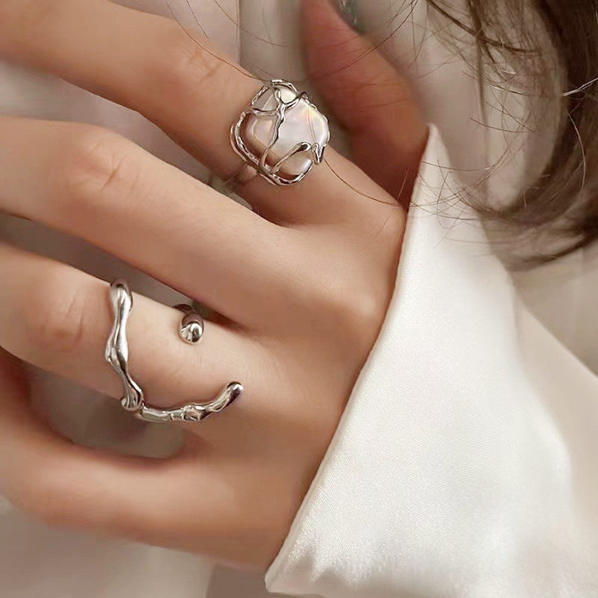 KARMA Ring-Set 2er Set Damenring Silber od. Gold Fingerring Damenschmuck (verstellbar, Legierung), Geschenk für Sie Ringset modern Damen Frauen