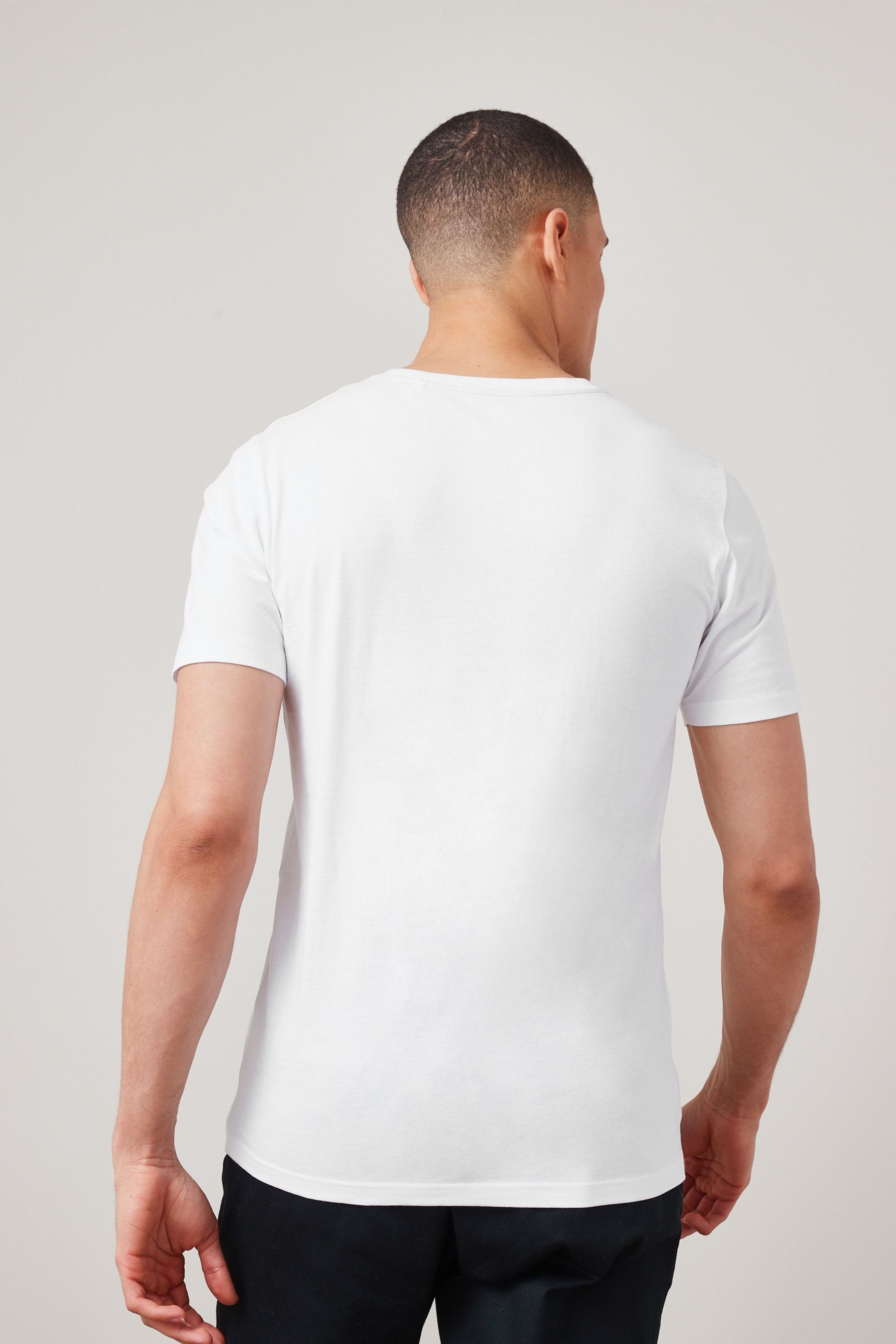 mit Next (1-tlg) Hirschmotiv T-Shirt White T-Shirt