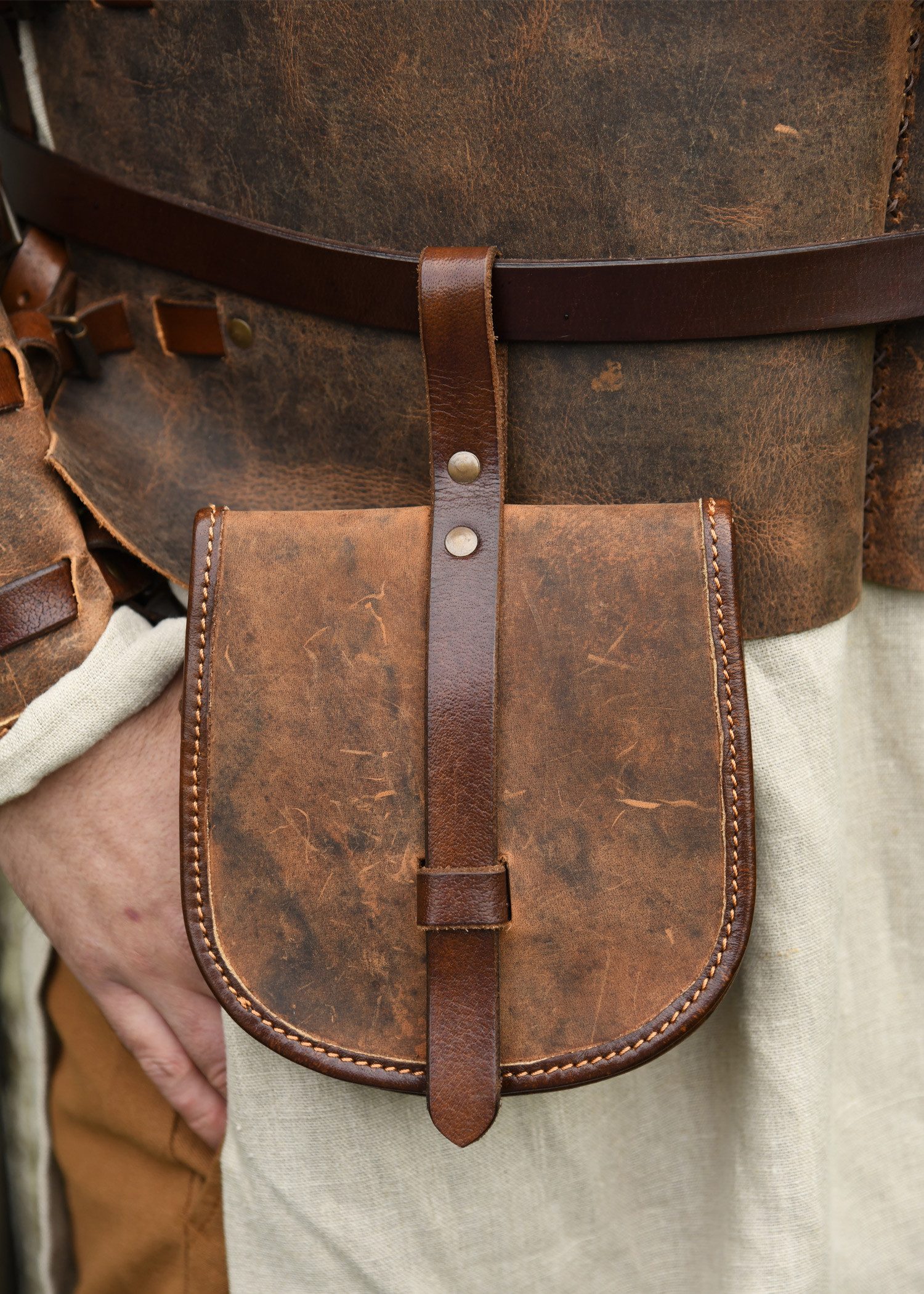 Ritter-Kostüm Tasche aus Fettleder braun, „Sindri“
