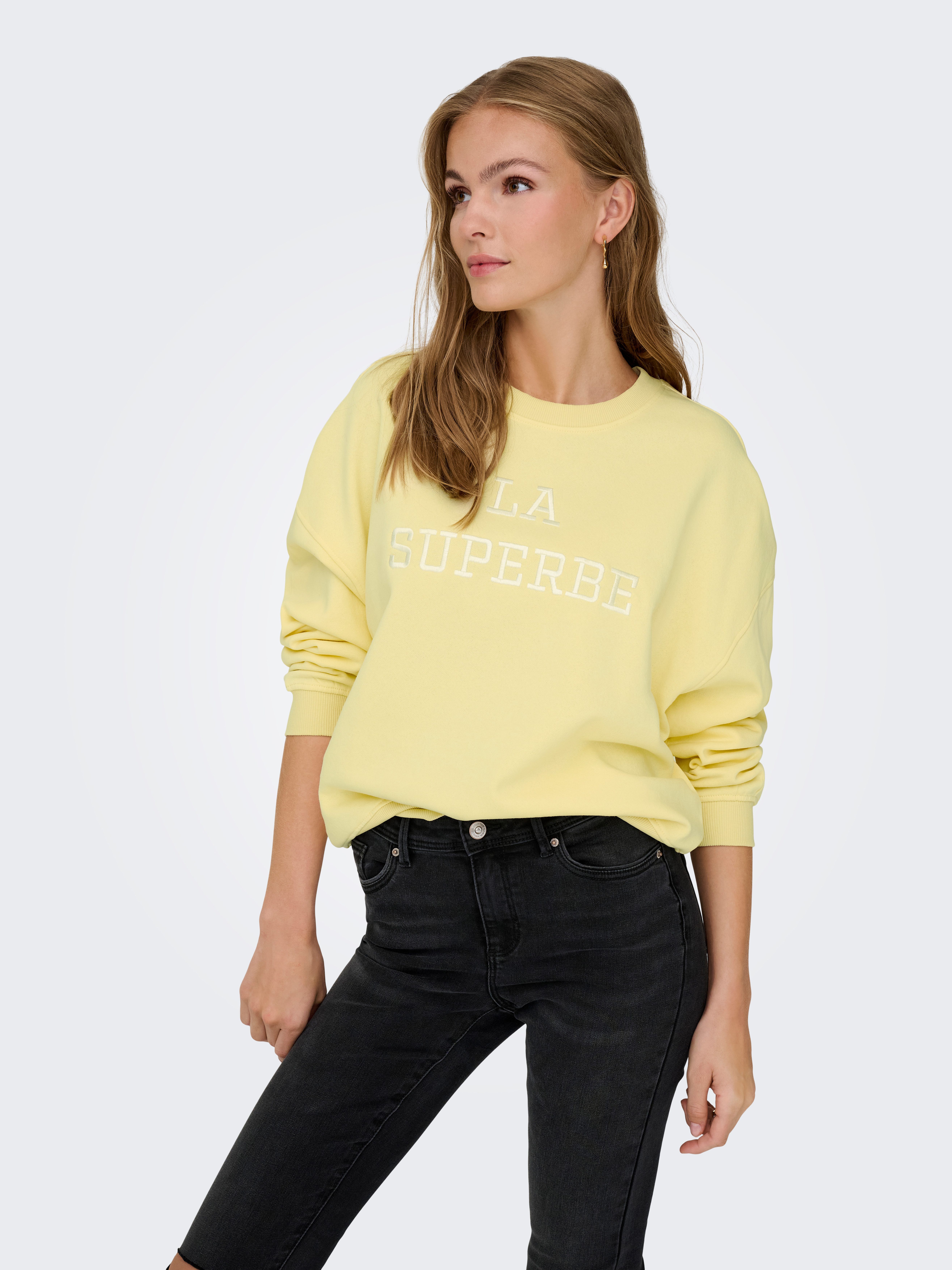 JDY Sweatshirt JDYMESA L/S O-NECK EMB SWEAT JRS NOOS günstig online kaufen