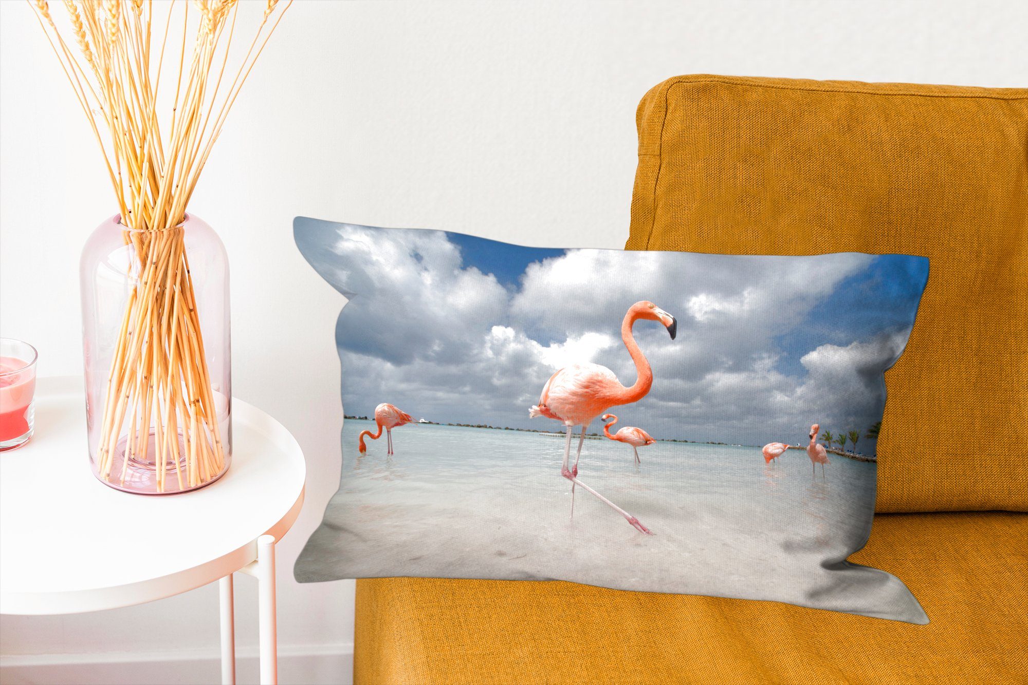 in Dekoration, auf Flamingos MuchoWow einer Füllung, mit Wohzimmer Dekokissen Schlafzimmer Insel Zierkissen, Aruba, Dekokissen