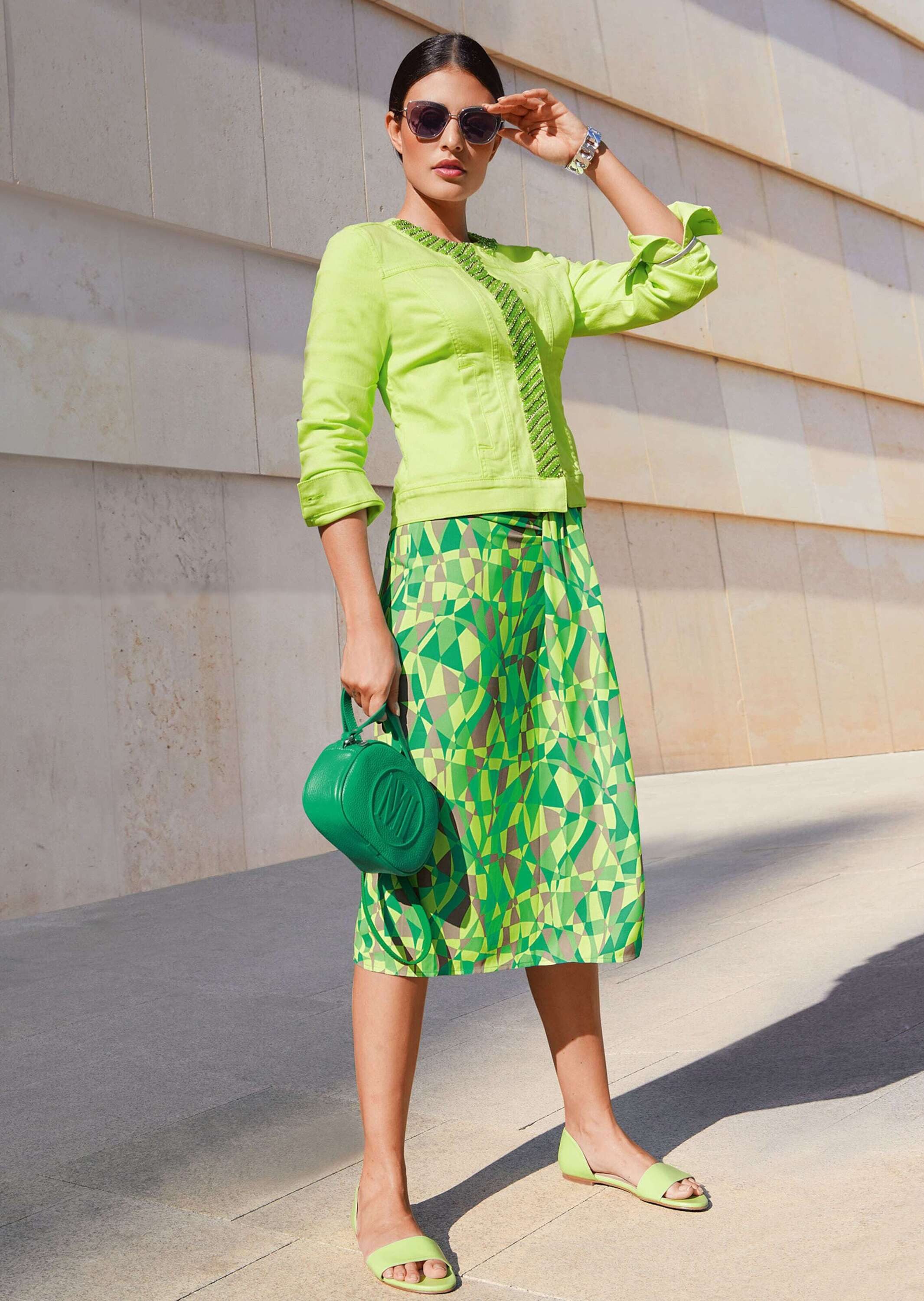 MADELEINE Jeansjacke Jeansjacke mit Schmucksteinen