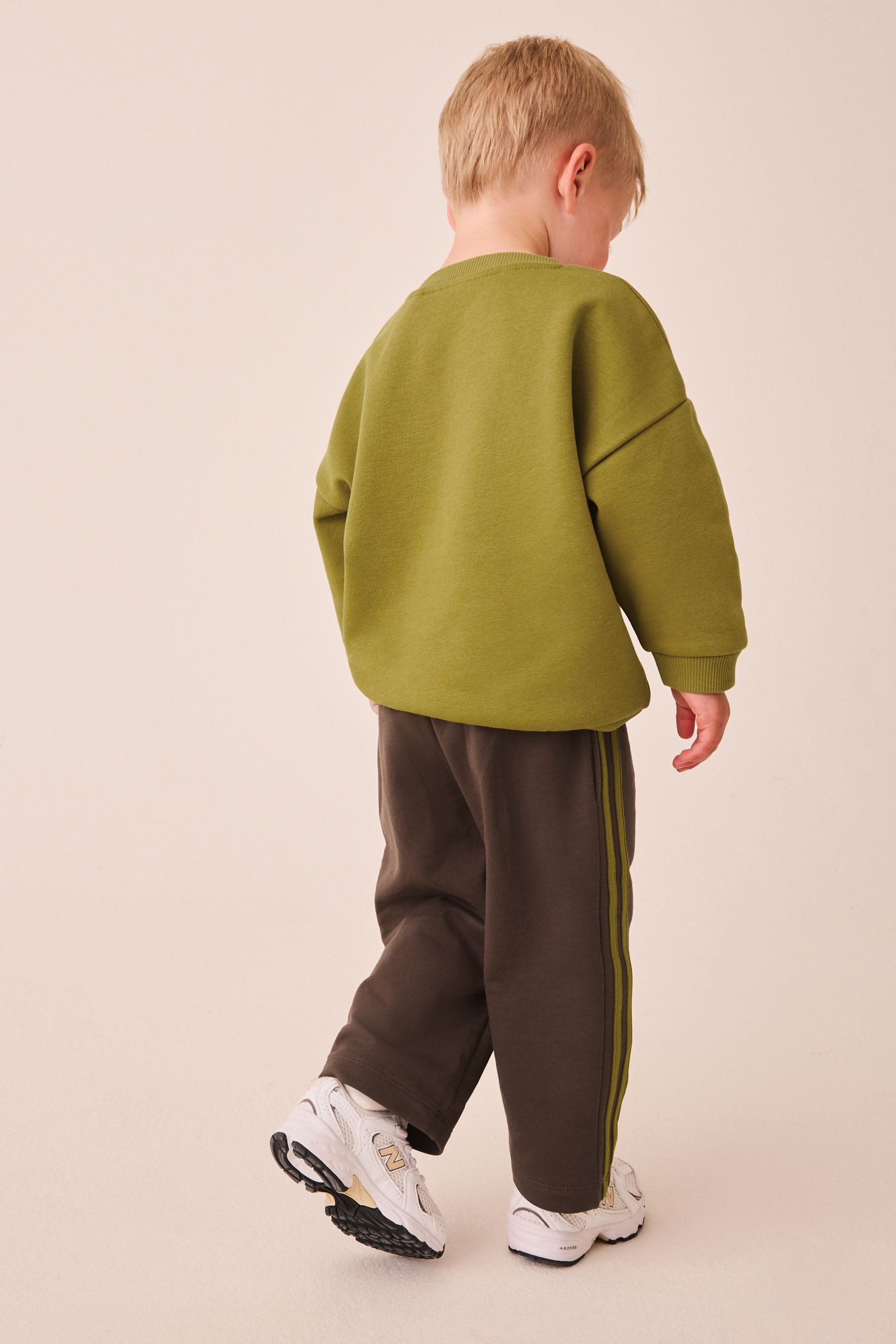 Next Sweatanzug Rundhals-Sweatshirt mit Print und Jogginghose (2-tlg)