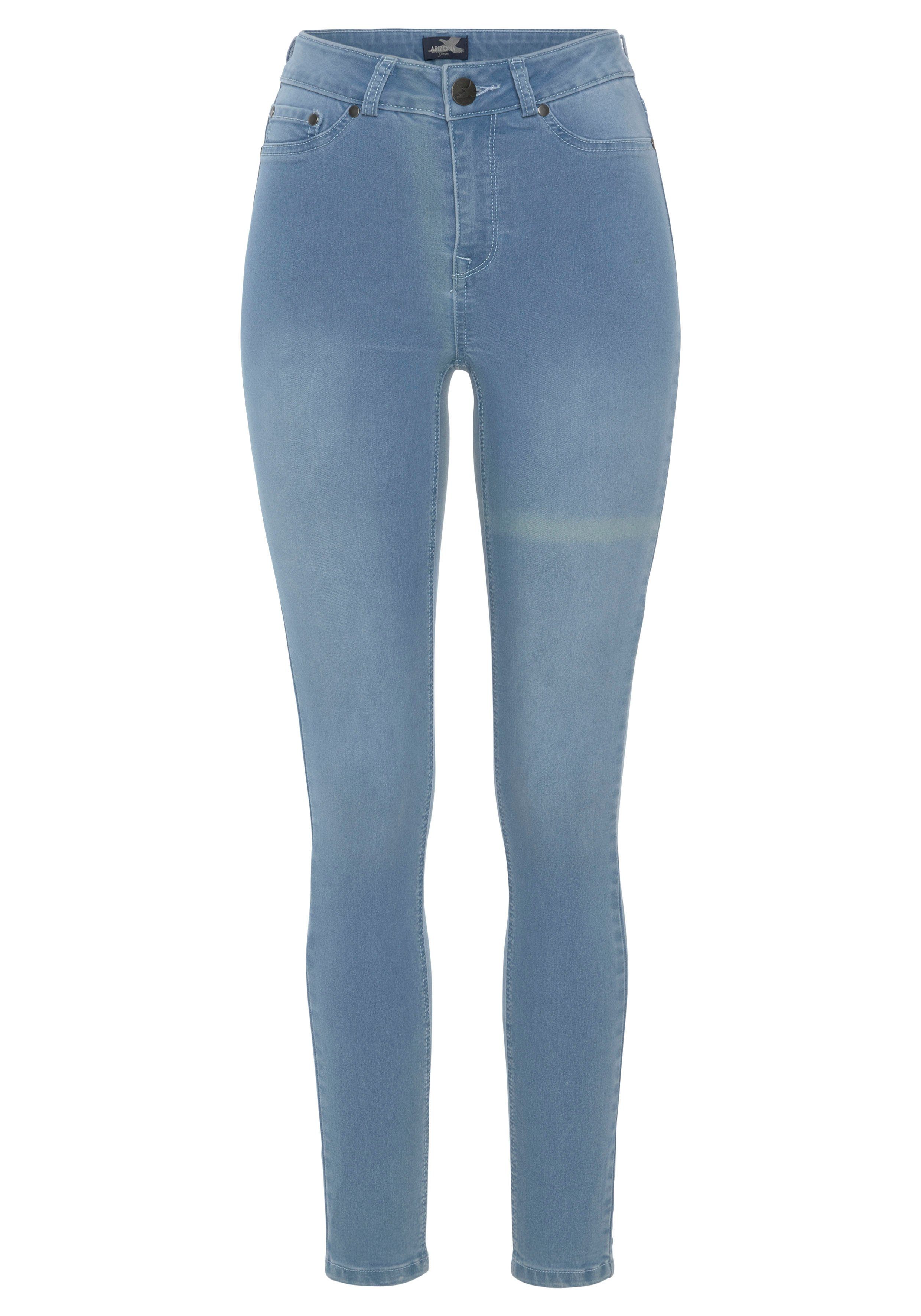 Arizona Skinny-fit-Jeans Ultra Stretch extra-eng geschnittene Beinform, modische Used-Waschung. Reduzierter Preis € 40,99. Unverbindliche Preisempfehlung € 49,99, (€ 40,99 pro 1 Stk)