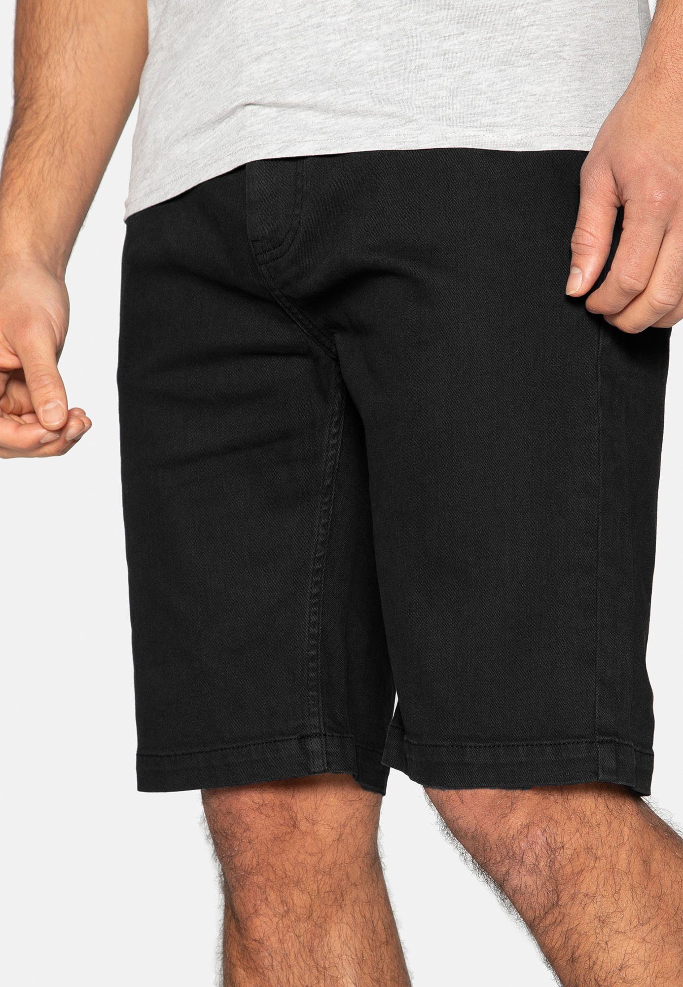 Black Threadbare Chinoshorts Pryde