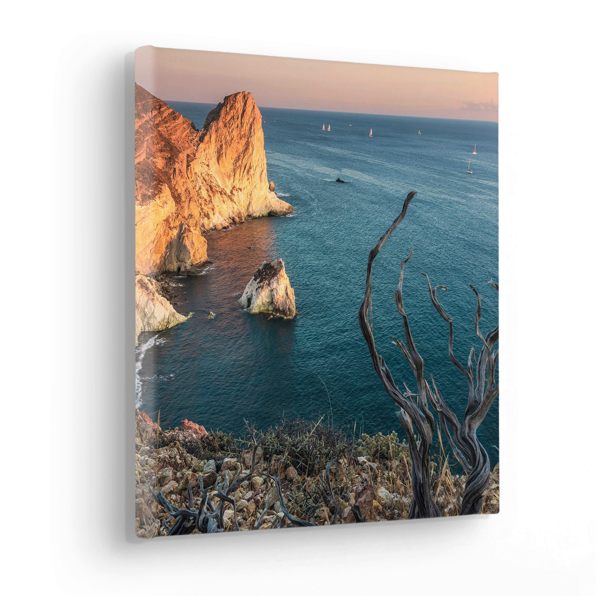 Komar Leinwandbild Steep Cove - Größe 30 x 30 cm, Baum, Berge, Blumen, Blätter, Foto, Jahreszeiten, Landschaft, Meer, Natur, Palmen, Strand (Packung, 1 St), Keilrahmenbild mi Echtholzrahmen