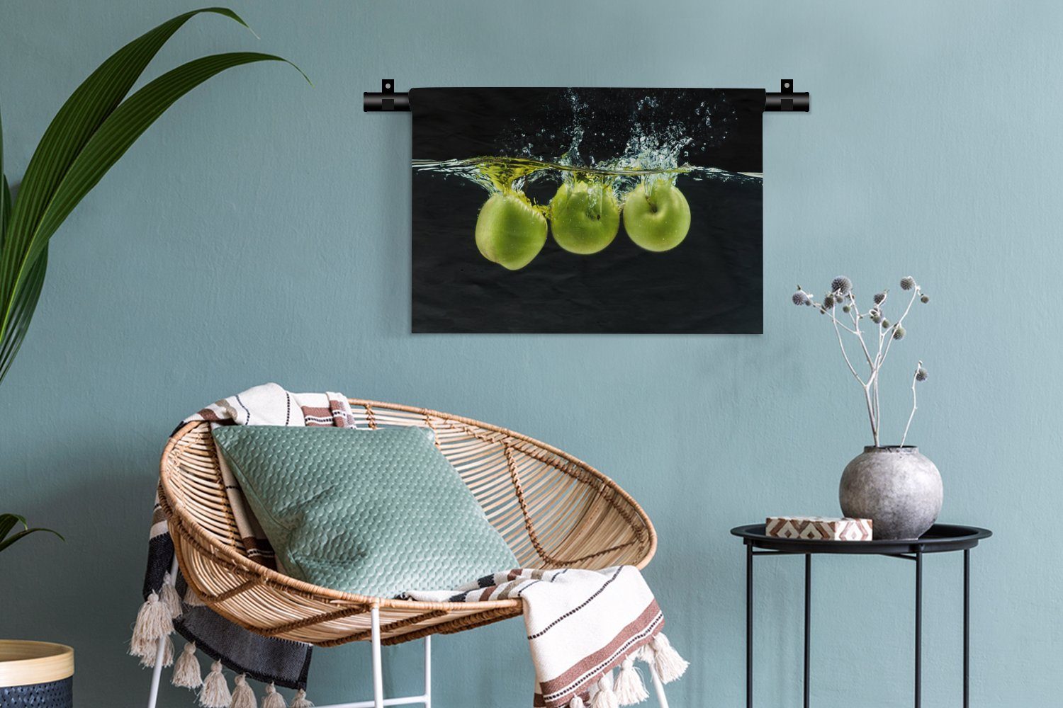 Kleid, - Wohnzimmer, Wasser Obst MuchoWow Wandbehang, Wanddekoobjekt Kinderzimmer - Grün, Wanddeko Schwarz für Äpfel - - Schlafzimmer,