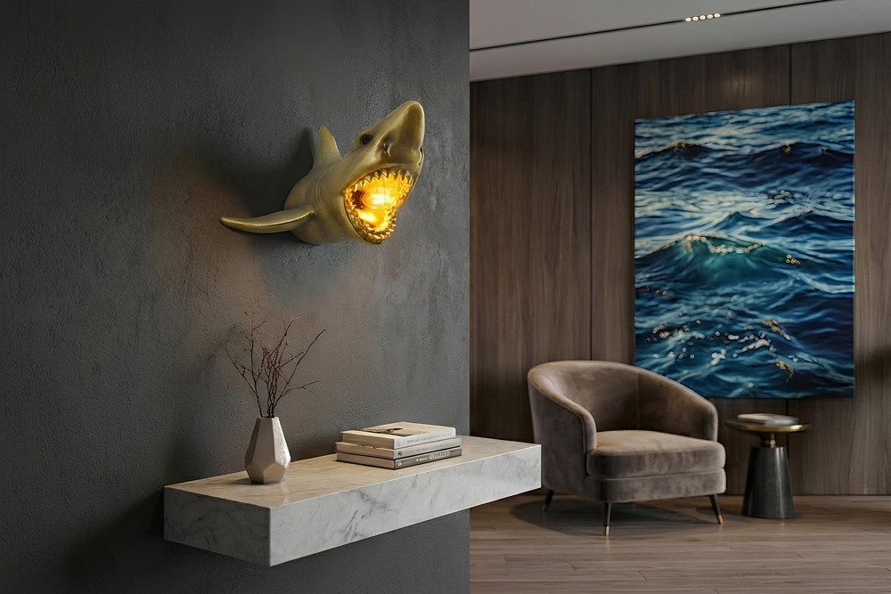 riess-ambiente Wandleuchte SHARK 40cm gold - Hai, Skulptur, handgefertigt, Tiefsee, Fisch, modern, Ein-/Ausschalter, ohne Leuchtmittel, Nautische Tierlampe - ideal für Wohnzimmer, Schlafzimmer oder Flur