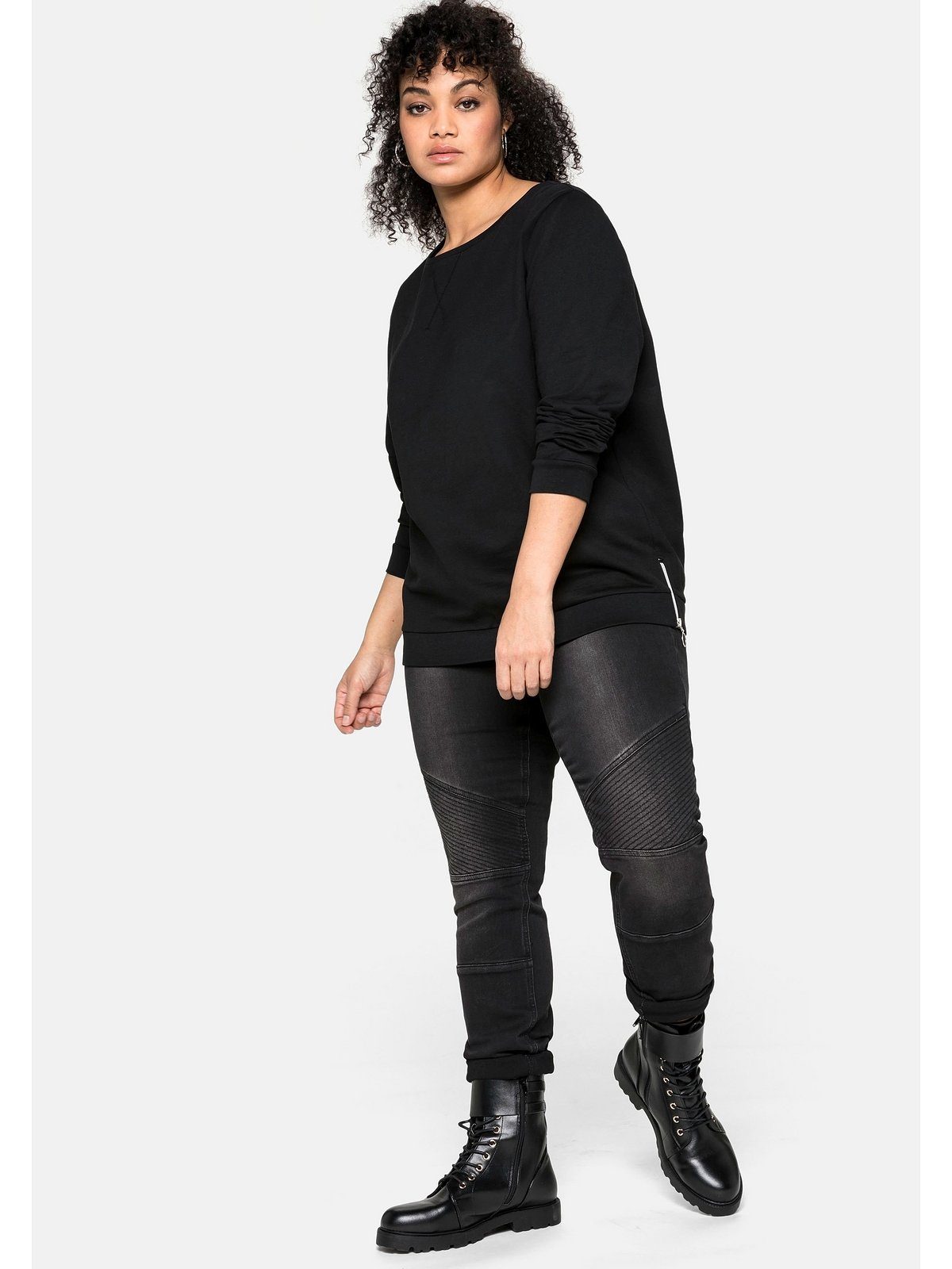 Große schwarz Größen Sheego seitlichen Reißverschlüssen Sweatshirt mit