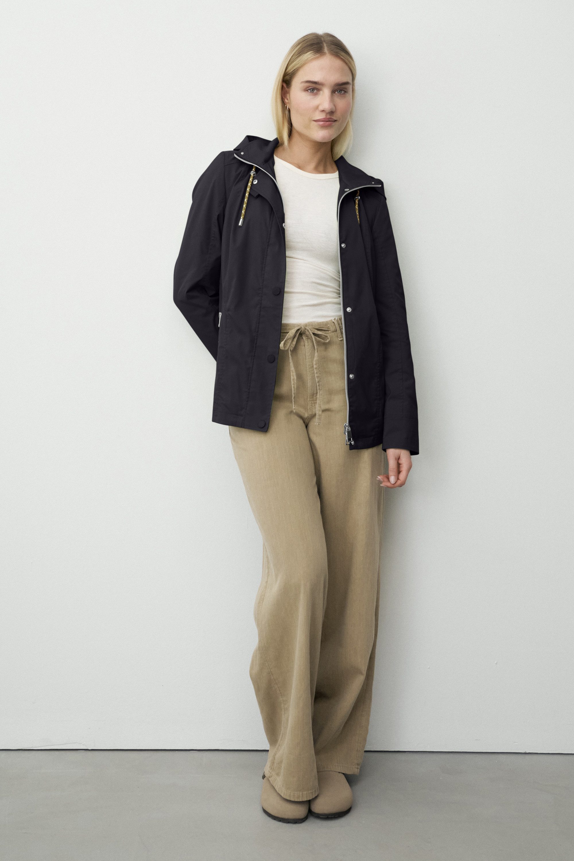 Barbara Lebek Outdoorjacke Übergangsjacke, Frühlingsjacke oder Damenjacke mit abnehmbarer Kapuze