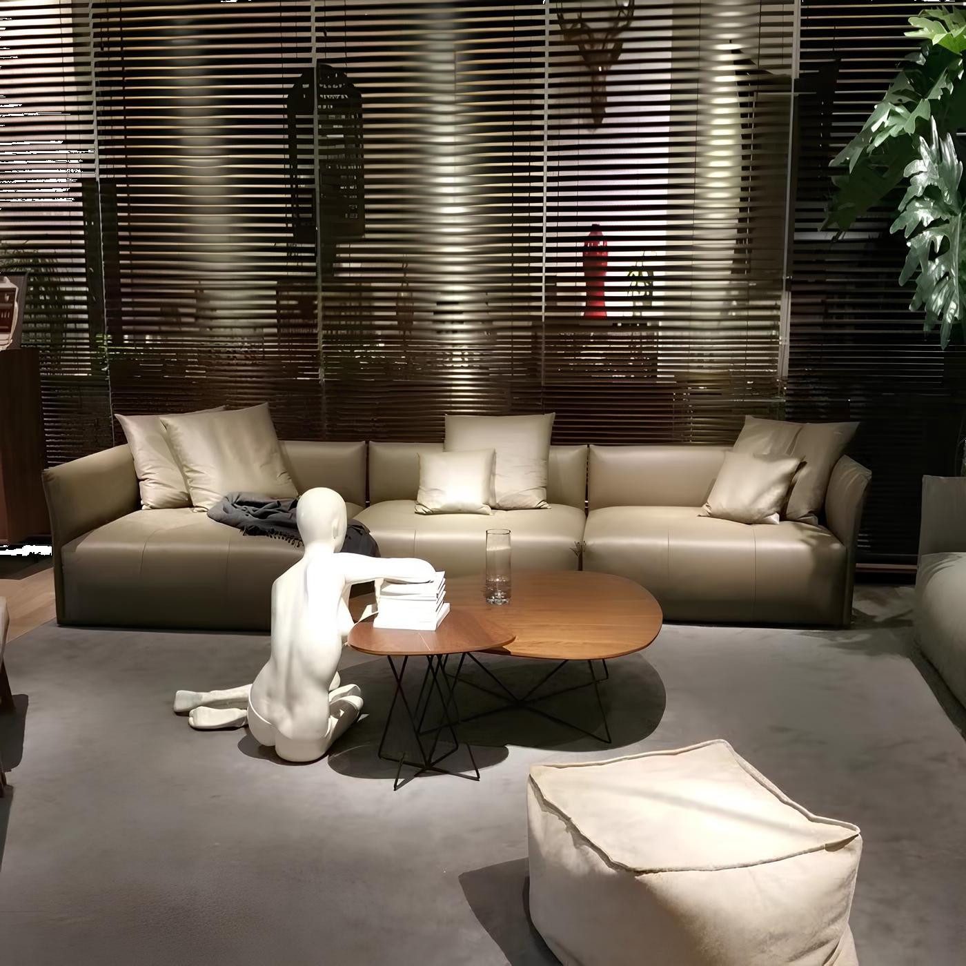 Xlmoebel 3-Sitzer Beige Polster-Couch im modernen Design für stilvolles Wohnen, Hergestellt in Europa