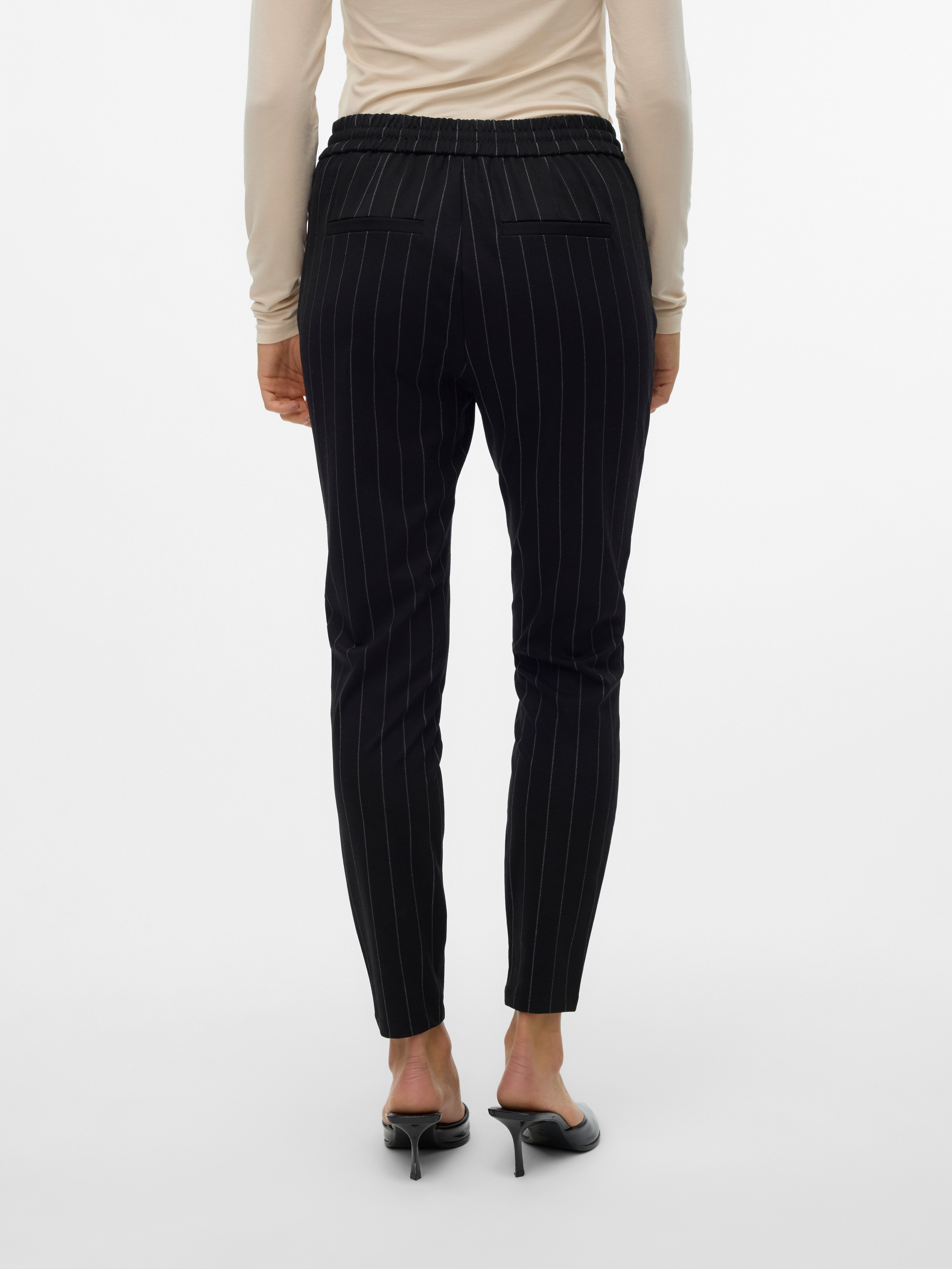 Vero Moda Jogger Pants VMEVA MR LOOSE STRING PANT GA NOOS hinten mit elastischem Bündchen