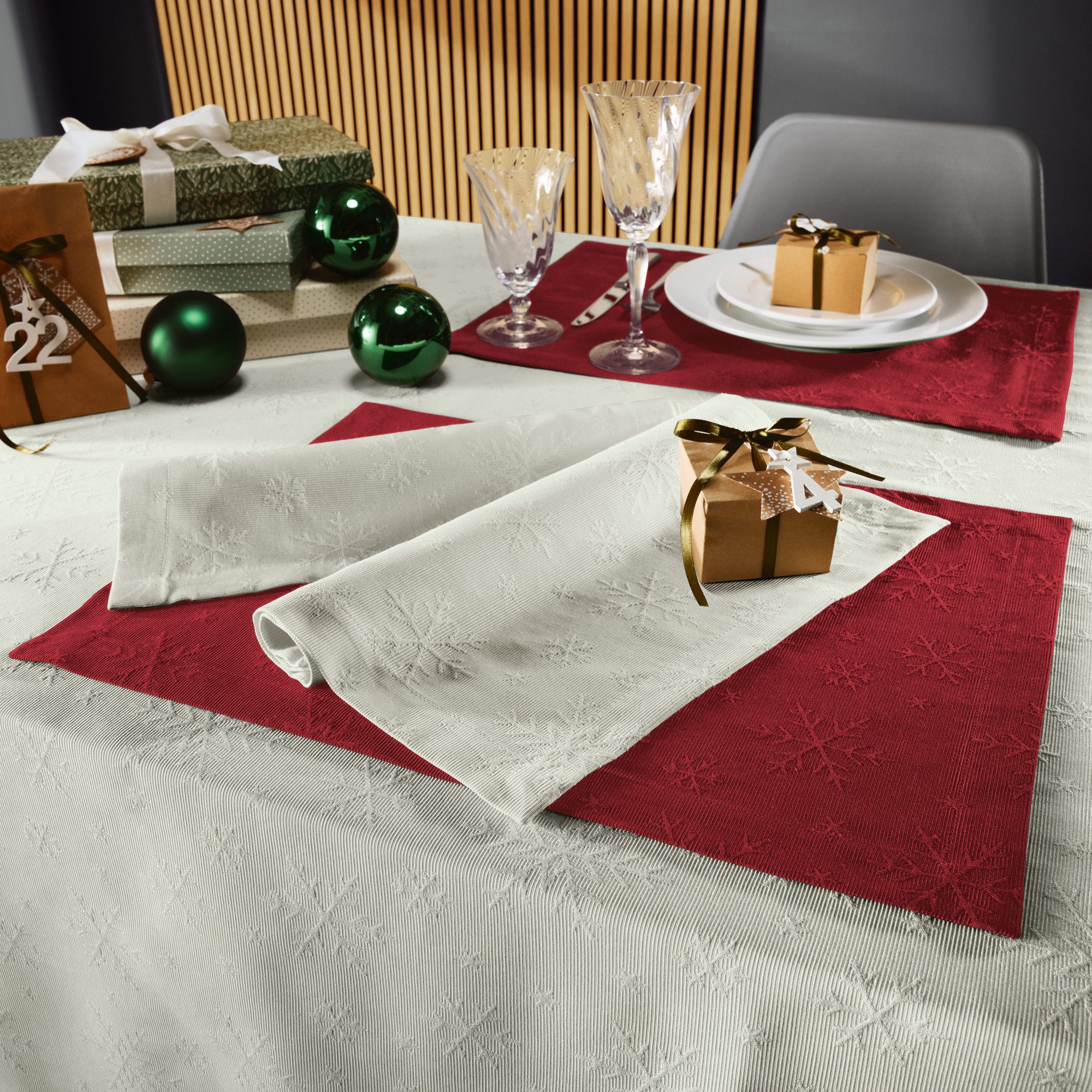 REDBEST Platzset Tischset "Snowflake" 2er-Pack, bügelleicht Uni günstig online kaufen