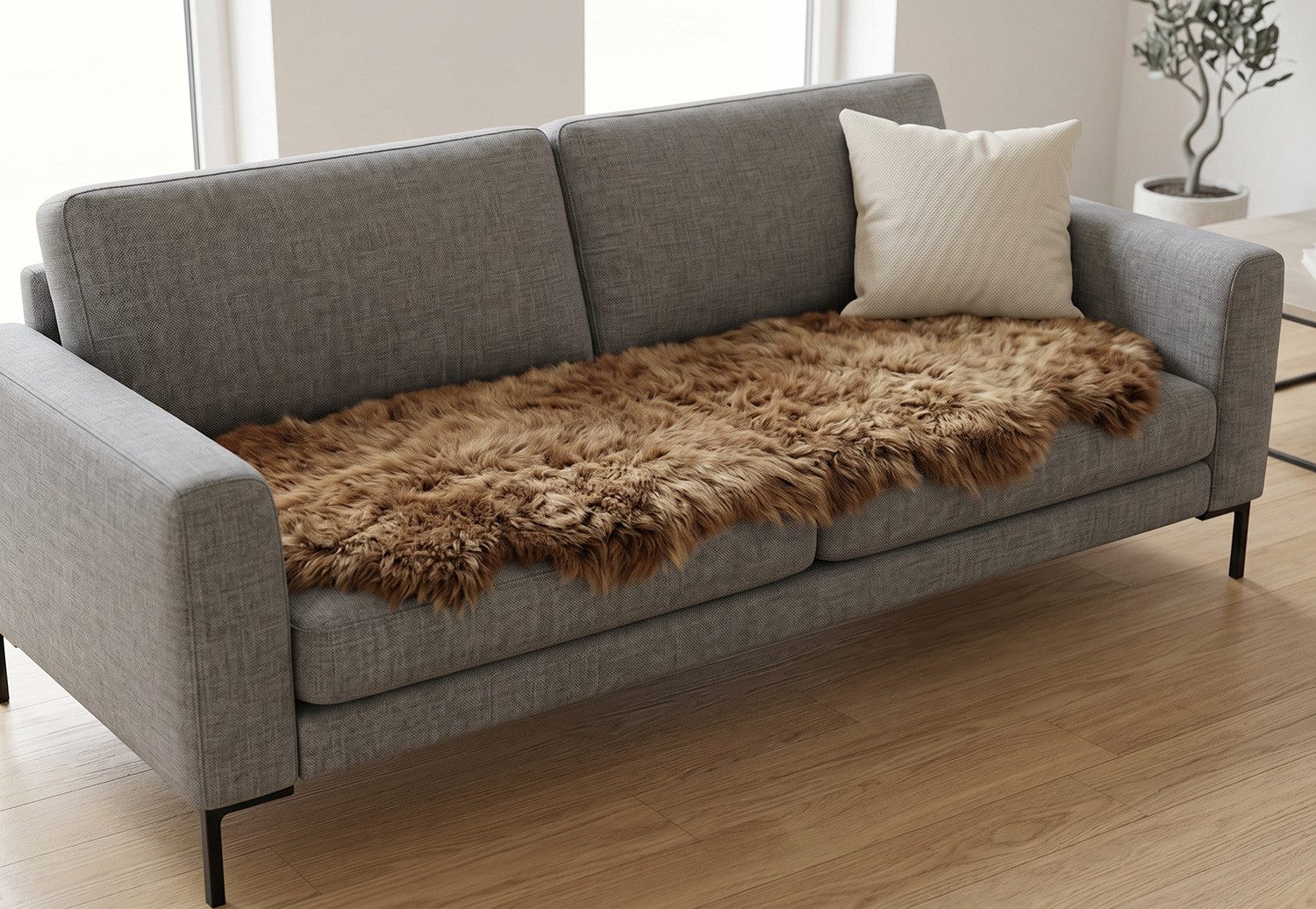 KUHFELL online & NOMAD Fellteppich Lammfell Doppel fell Couch Auflage 180 x 60 cm aus 2 echten Lammfellen