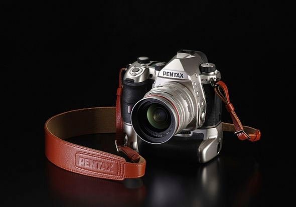 PENTAX Premium PENTAX K-3 MIII Systemkamera (18-135 WR, 25,73 MP, Bluetooth,  WLAN (Wi-Fi), Videoaufnahmen in 4K Ultra HD