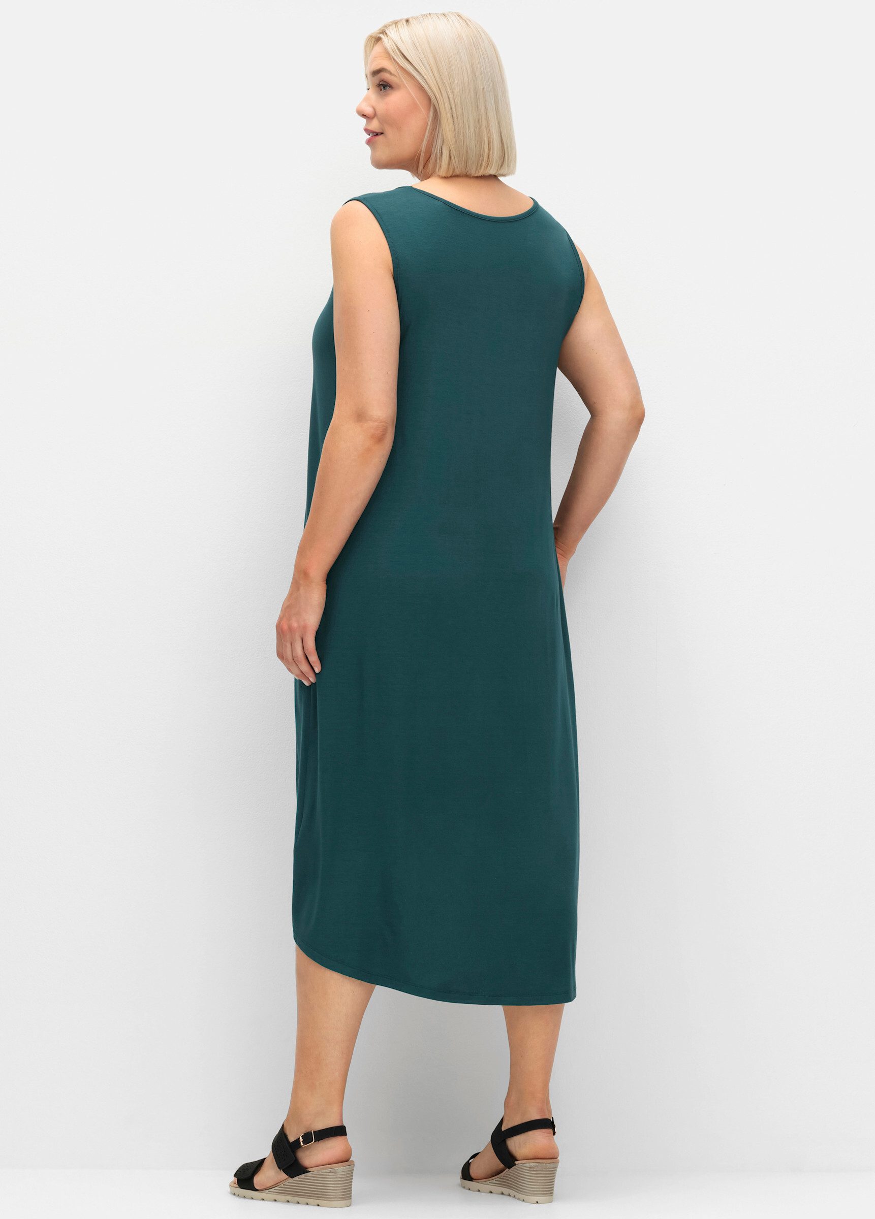 Sheego Strandkleid Strandkleid Ärmellos