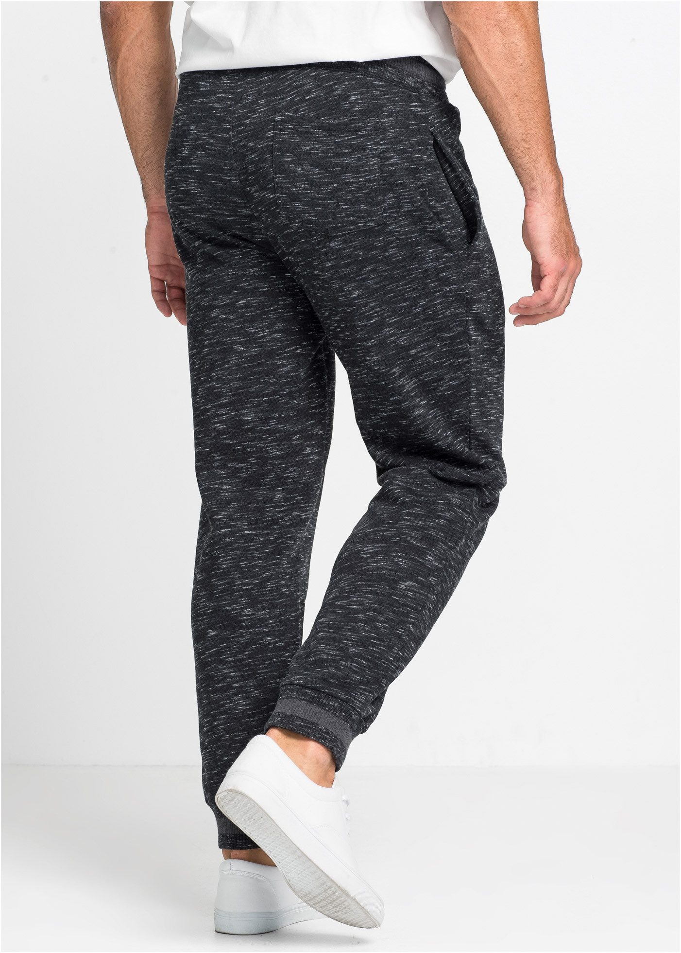 bonprix Jogginghose aus Baumwolle und Polyester, Regular Fit