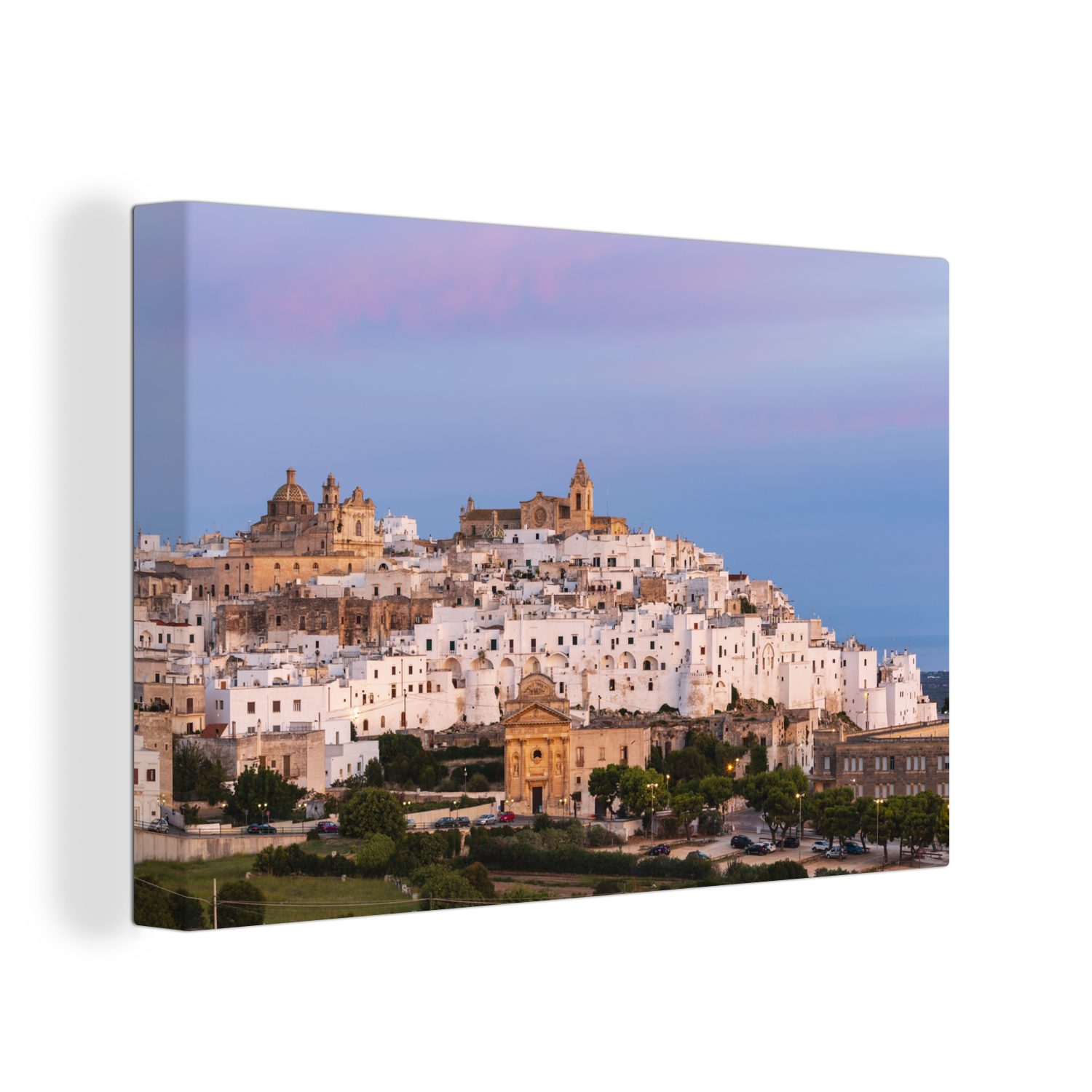 OneMillionCanvasses® Leinwandbild Skyline von Ostuni in Italien, (1 St), Wandbild Leinwandbilder, Aufhängefertig, Wanddeko, 30x20 cm