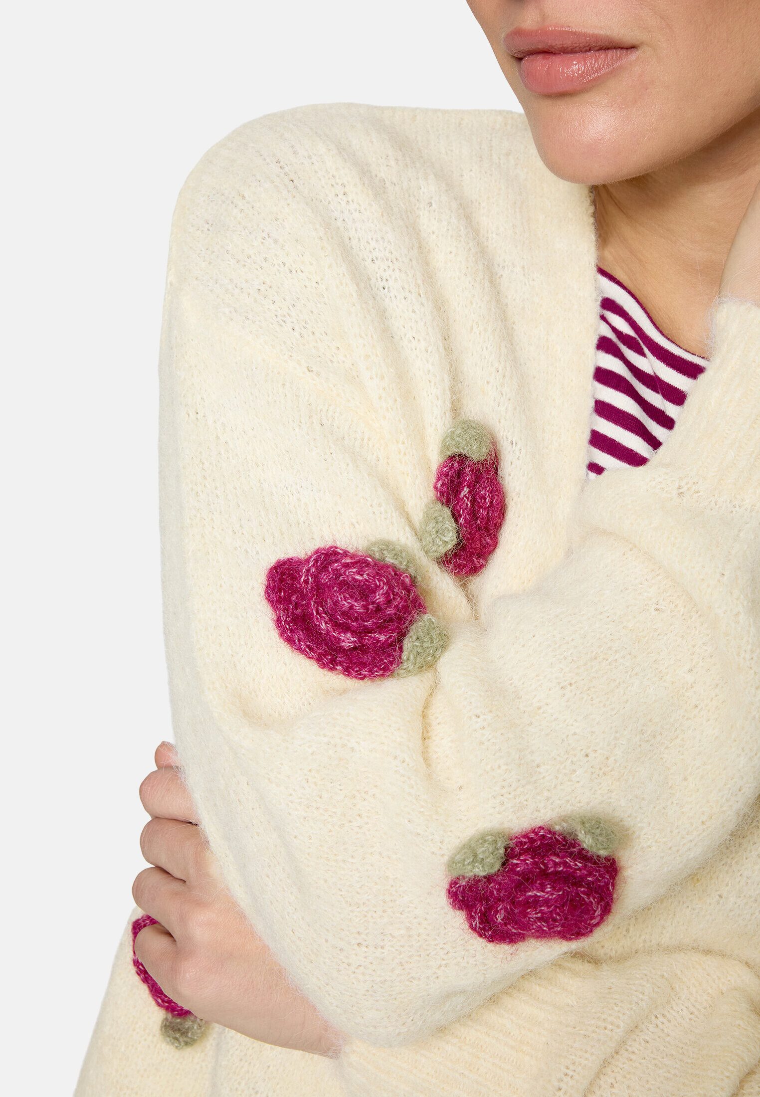 Zero Strickjacke Damen mit bunten 3D Blumen (1-tlg) Knopfleiste