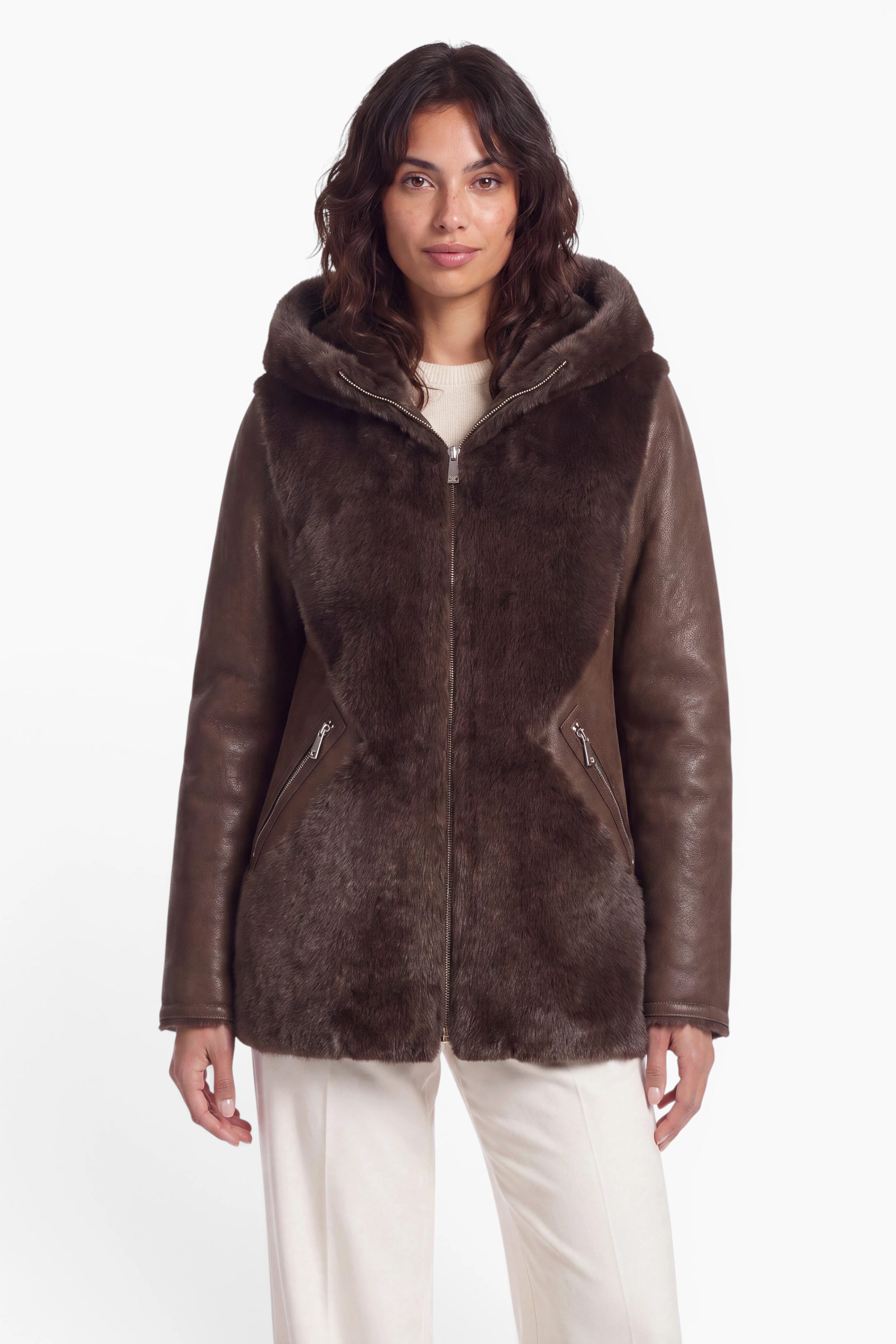 FUNK since 1776 Wendejacke StylischeJacke mit Kapuze aus Leder- und Fellimitat - 2 Looks in einem