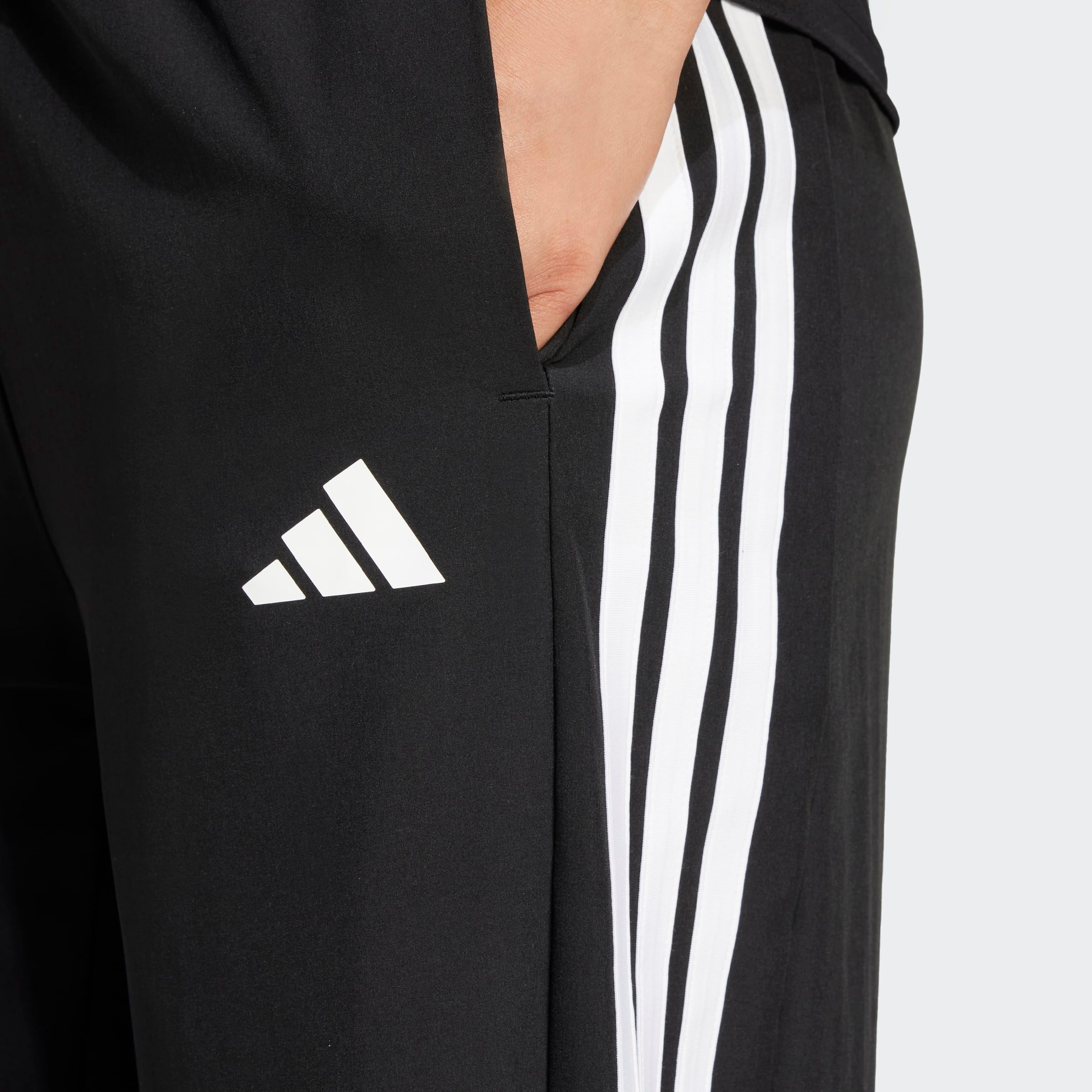 adidas Performance Sporthose TRAIN ESSENTIALS 3-STREIFEN WOVEN