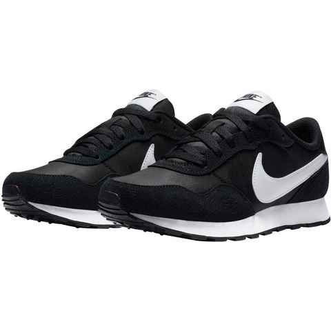 Nike Sportswear Md Runner Valiant Sneaker