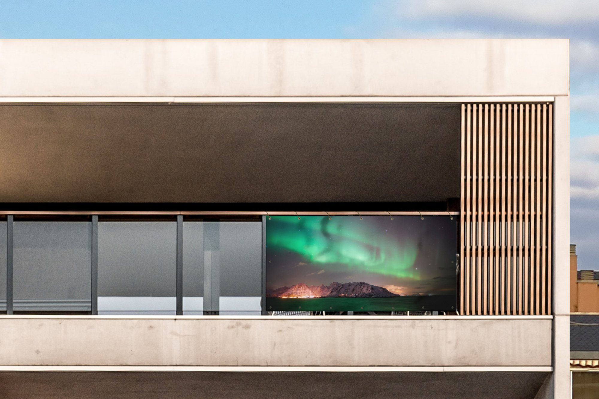 Thumbnail - MuchoWow Balkonsichtschutz Nordlichter - Grün - Insel - Norwegen (1-St) Balkon Sichtschutz 90x200, Windschutz für Zaun P...