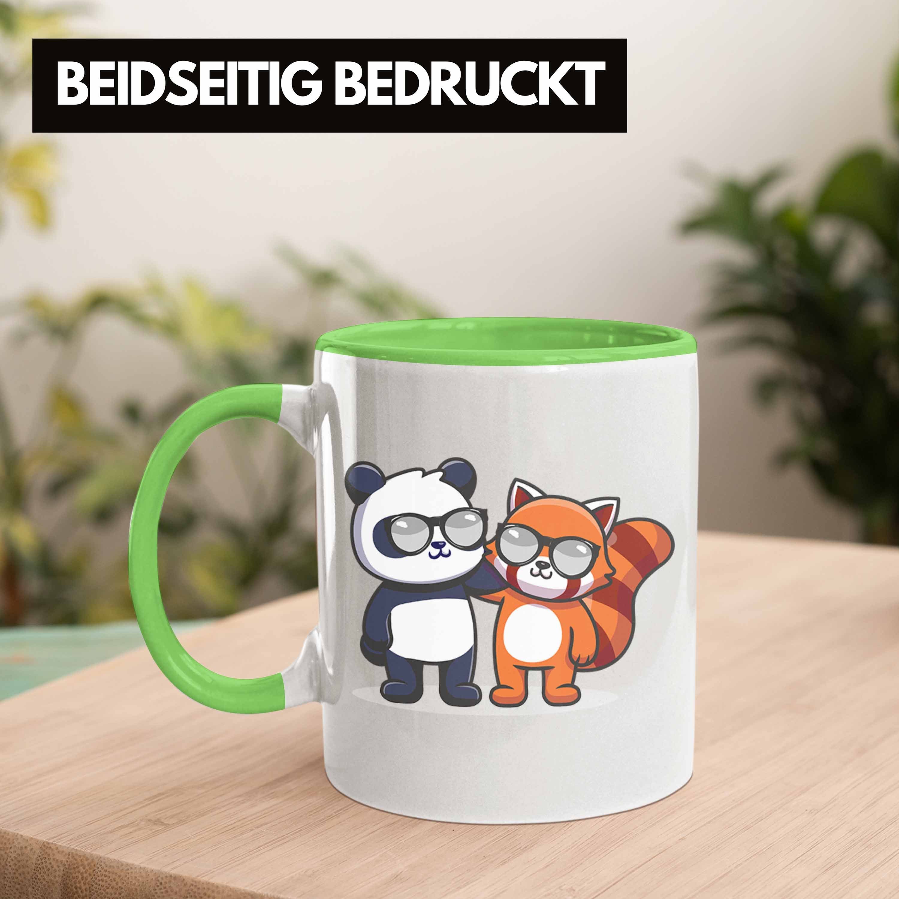 Trendation Tasse Trendation - Freunde Grün Jungs Mädchen Tasse Roter Geschenkidee Panda Lustige für Kinder Grafik Musik