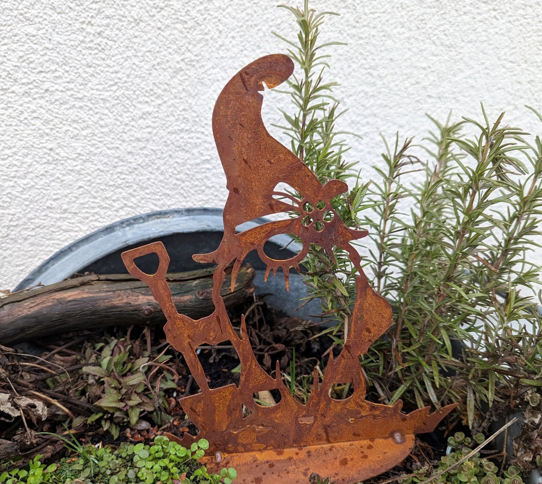 BADEKO Gartenfigur auf Egon Spaten Platte, mit Wichtel (0 St)