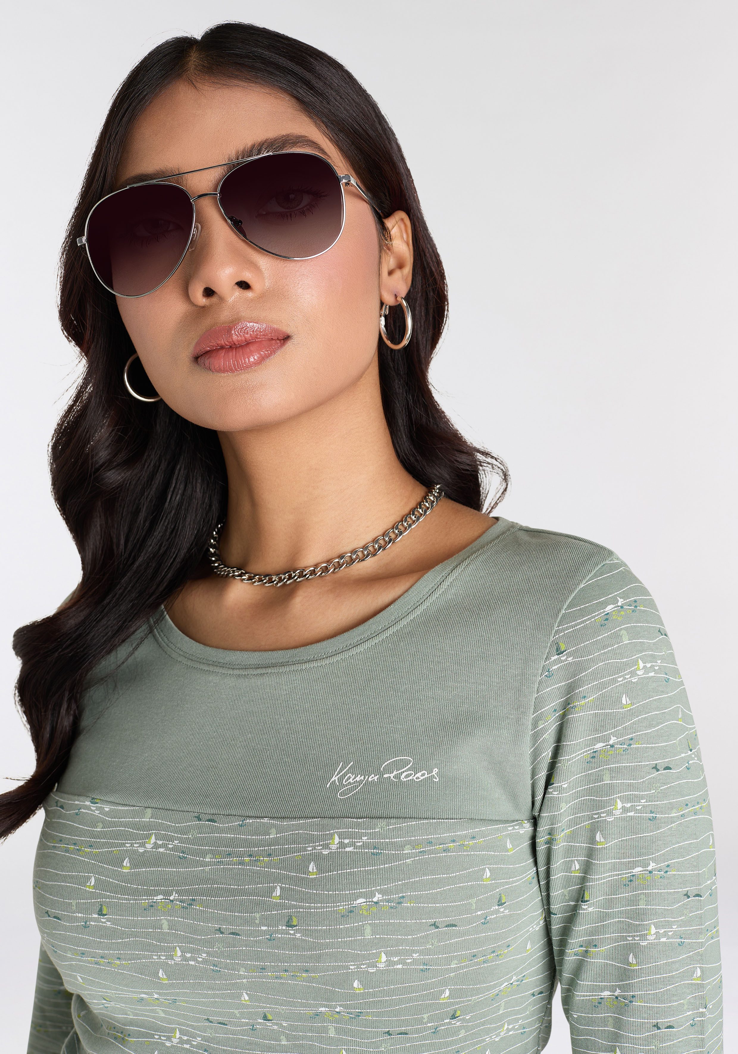KangaROOS Langarmshirt Langarm, sehr figurbetont, aus Baumwolle