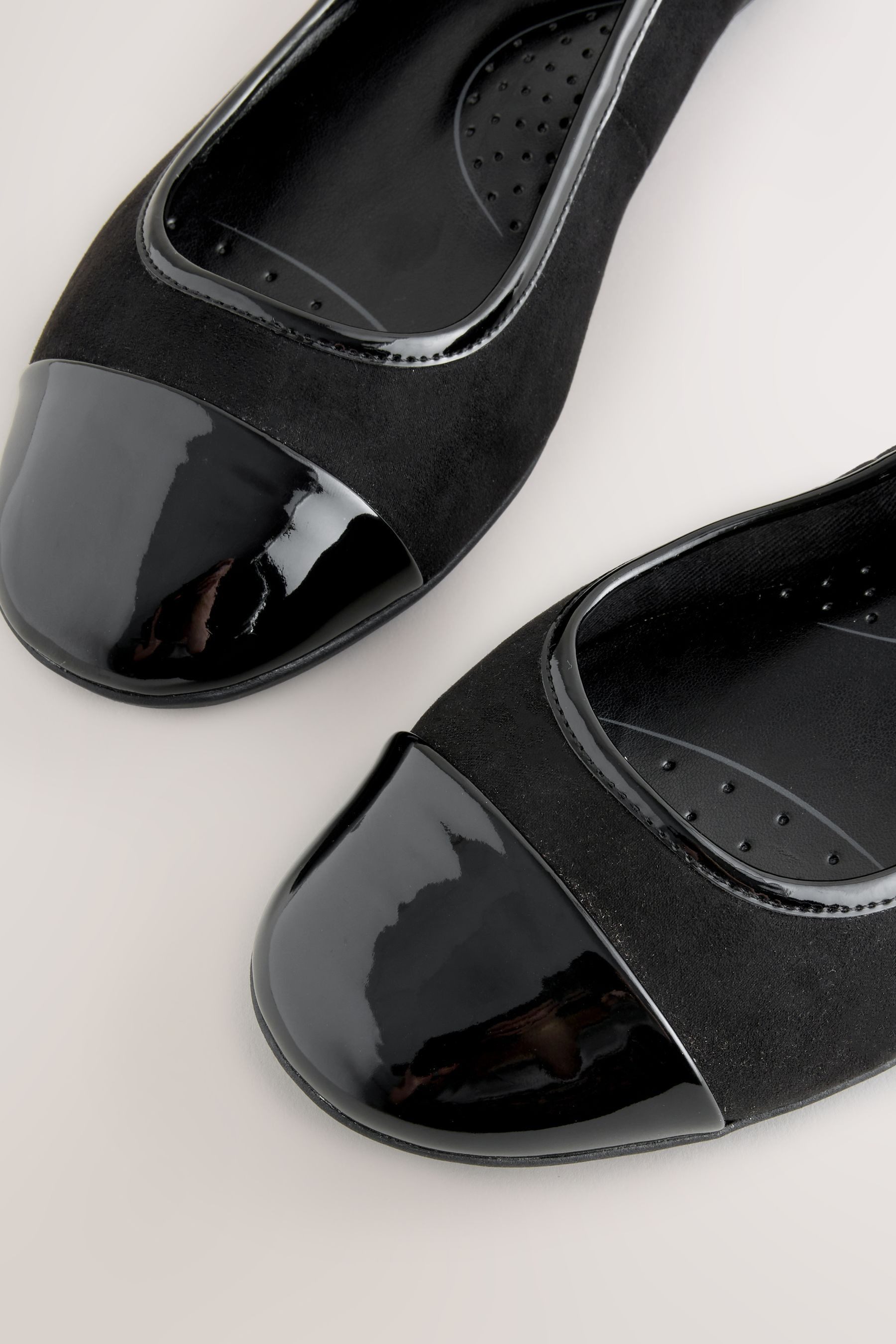 Next Forever Comfort® Ballerinas mit Zehenkappe Ballerina (1-tlg)