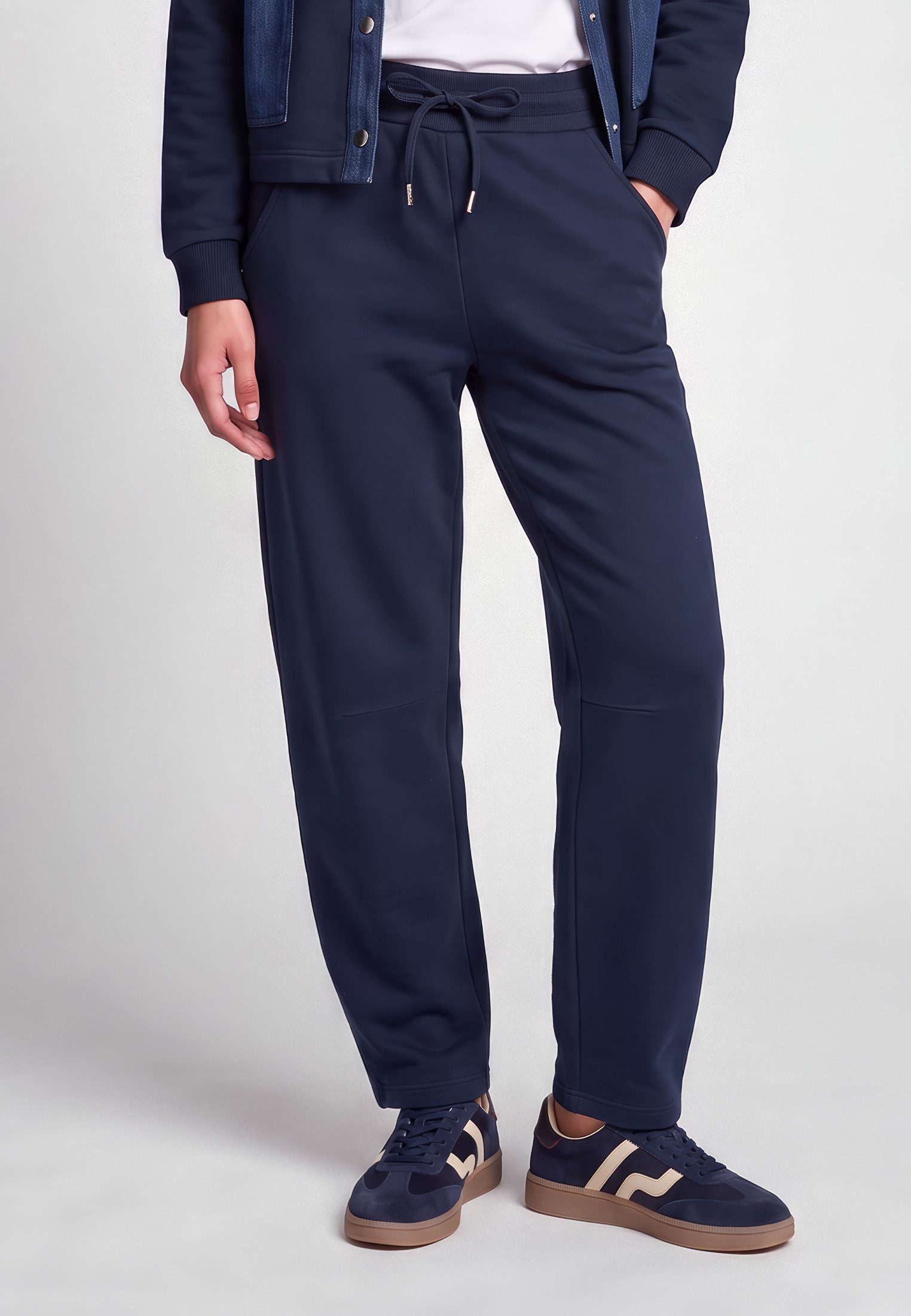 MARC AUREL Jogger Pants Barrel